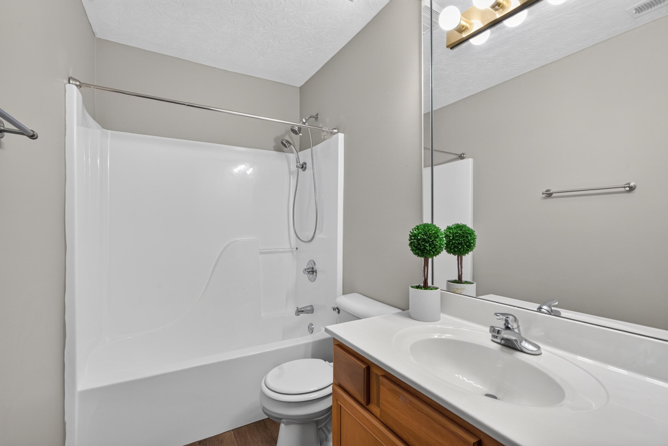 929 Seneca Park Property Photo 37