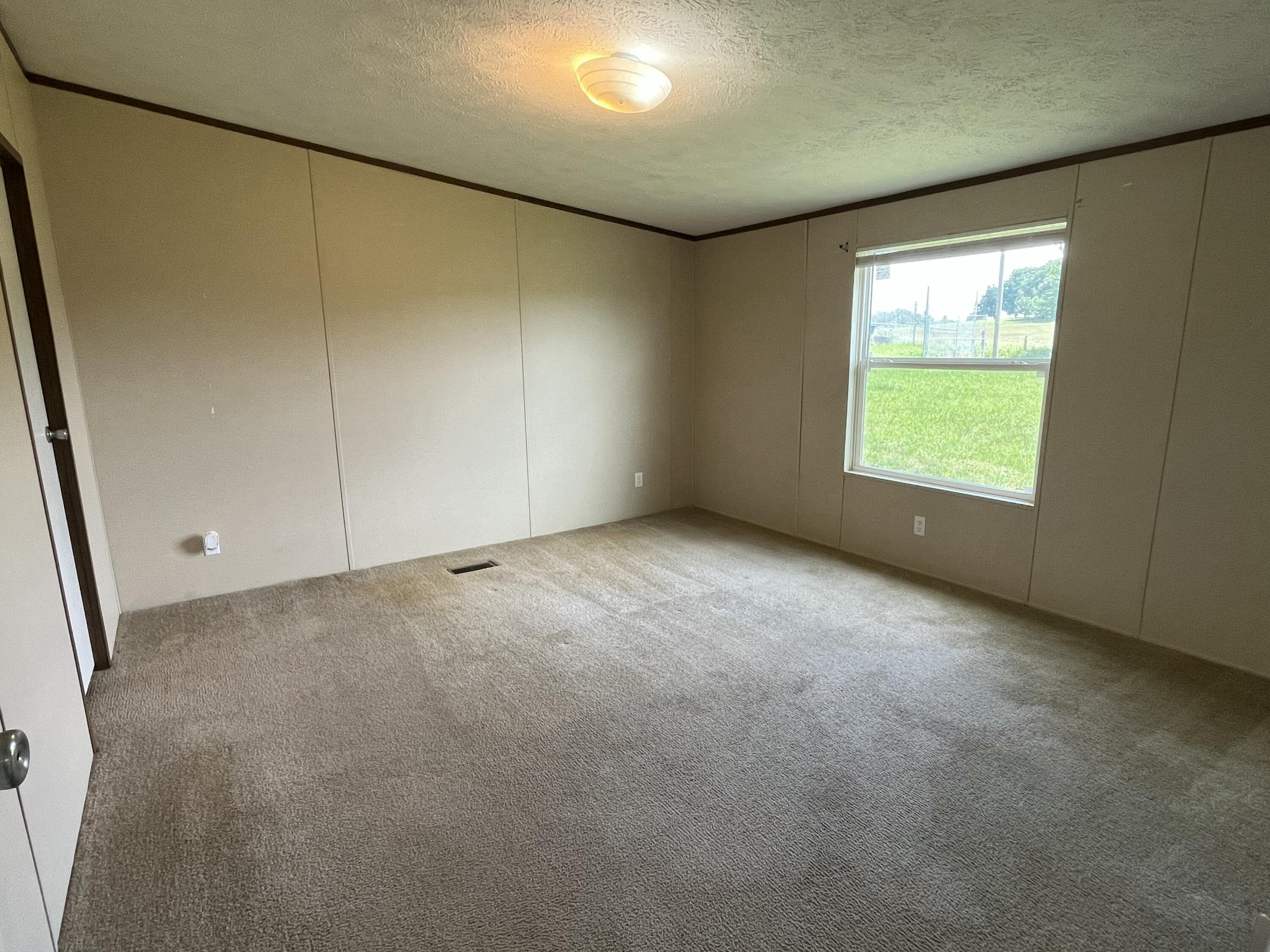 2420 Old Bull Road Property Photo 16