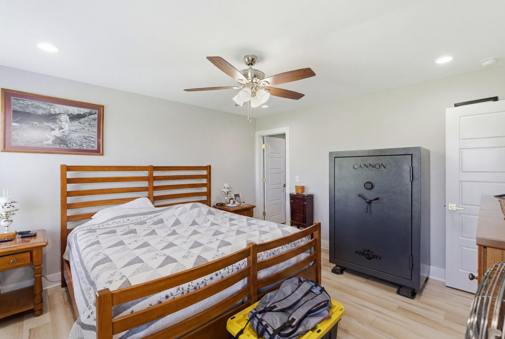 267 Brook Cove Property Photo 13