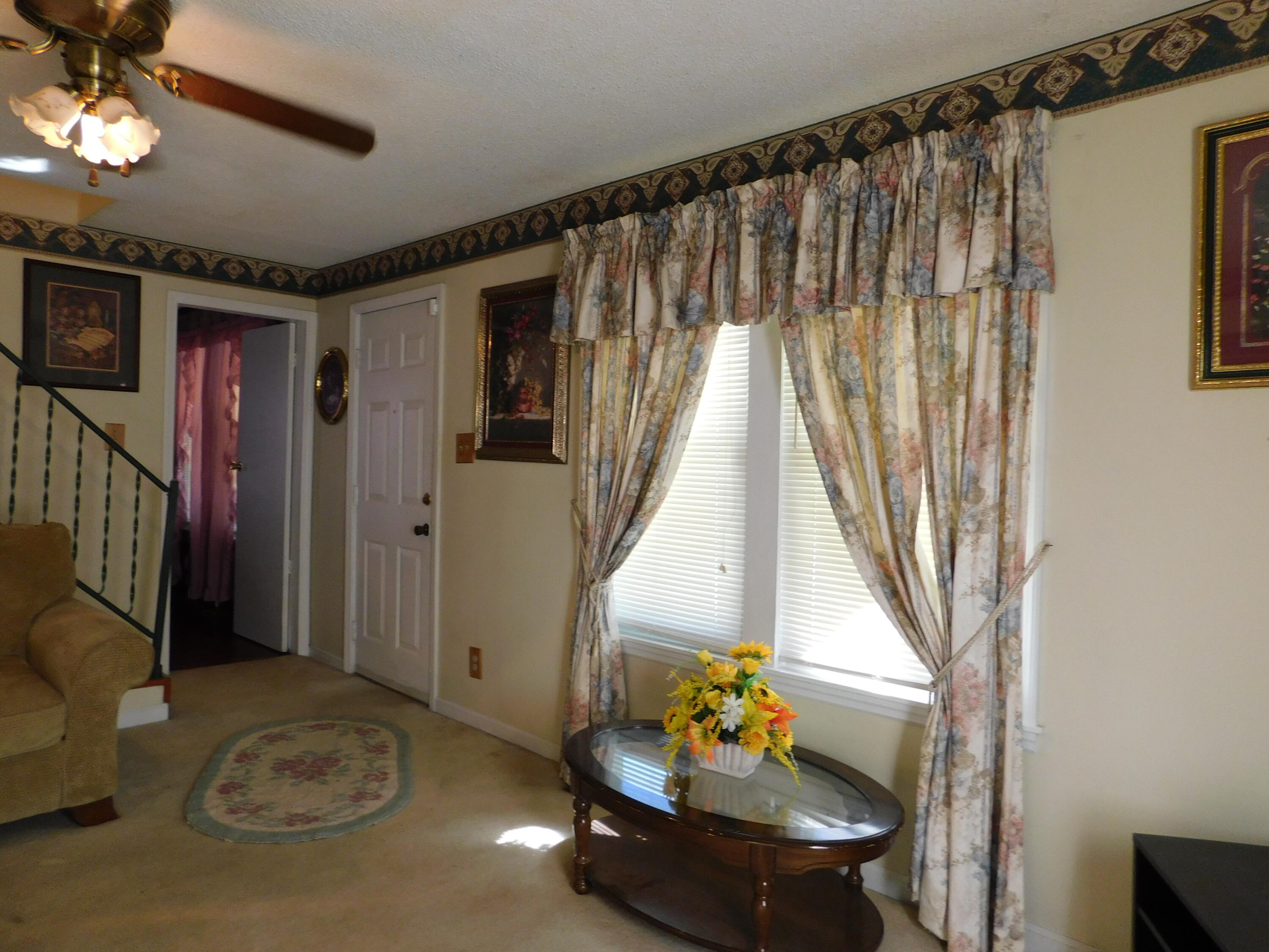 53 Redbud Court Property Photo 6