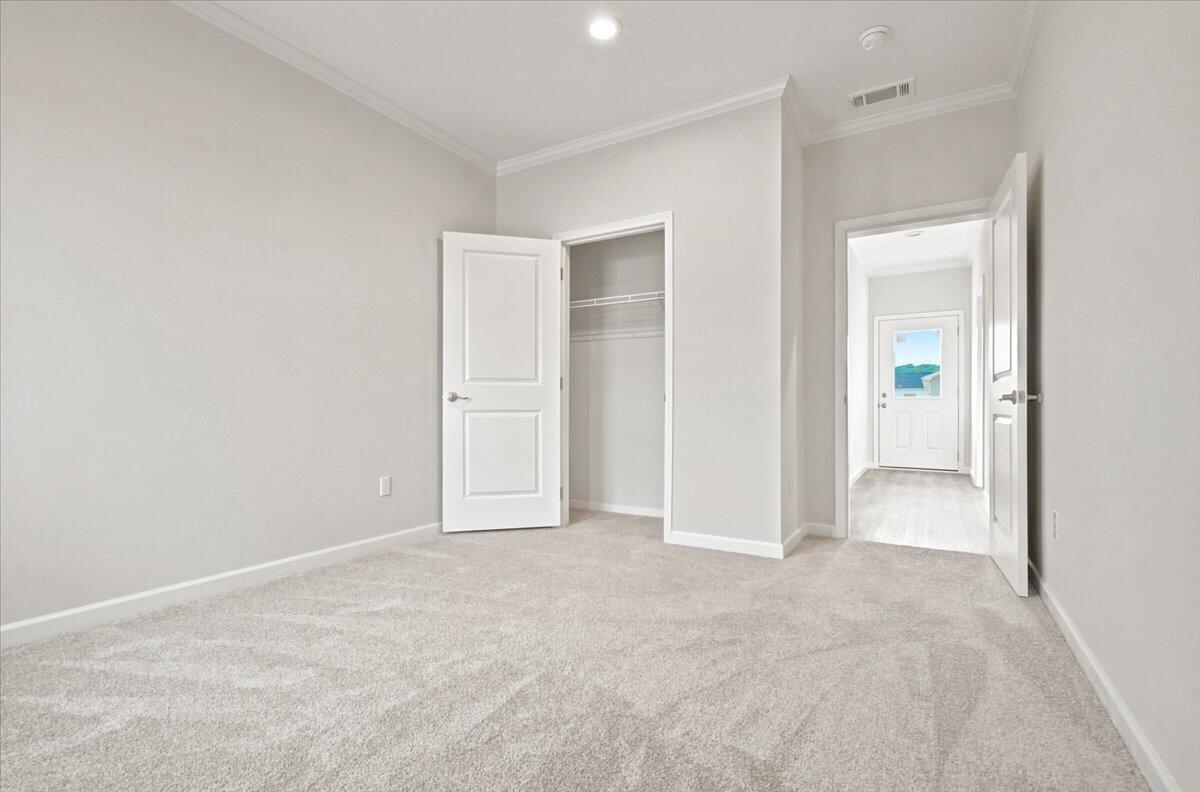 807 Sam Black Road Property Photo 19