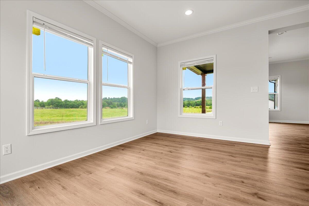 300 Belmont Lane Property Photo 11