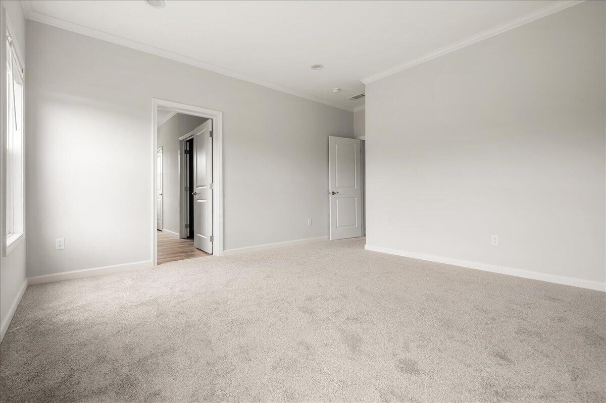 300 Belmont Lane Property Photo 13