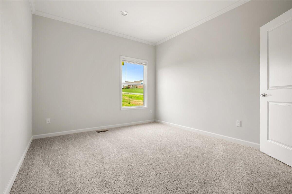 300 Belmont Lane Property Photo 21