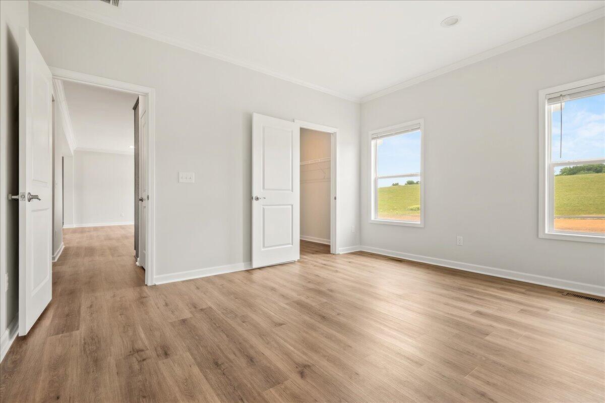 505 Sam Black Road Property Photo 18