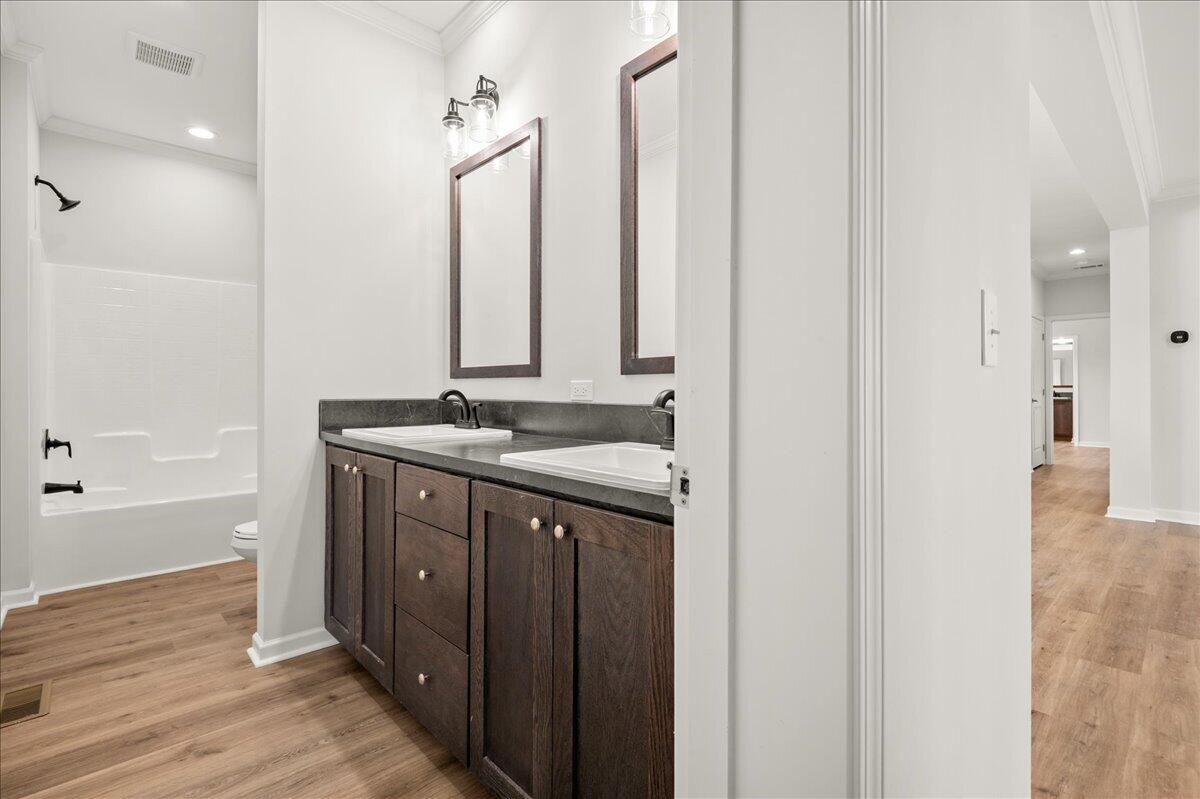 505 Sam Black Road Property Photo 25