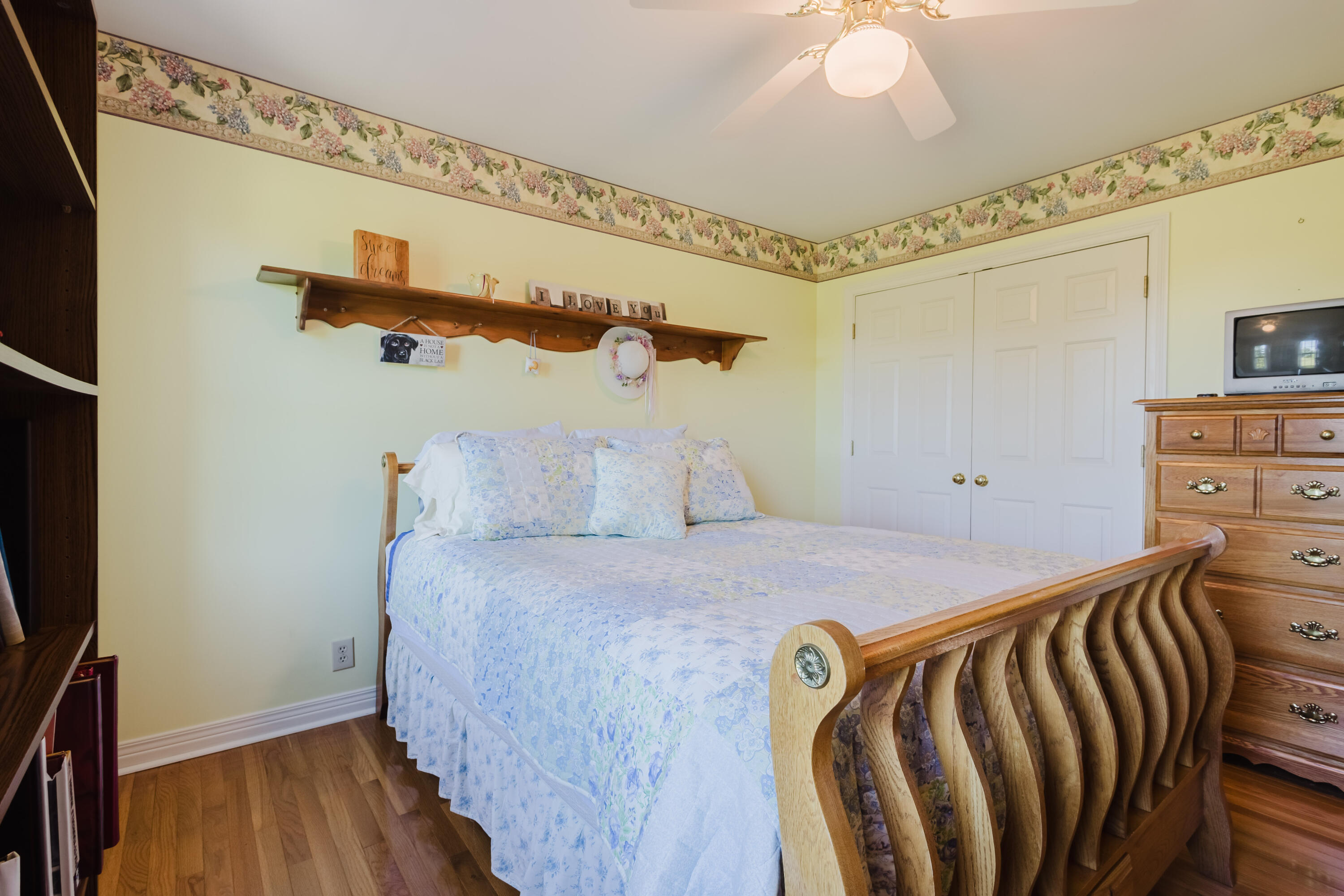 120 High Point Court Property Photo 43