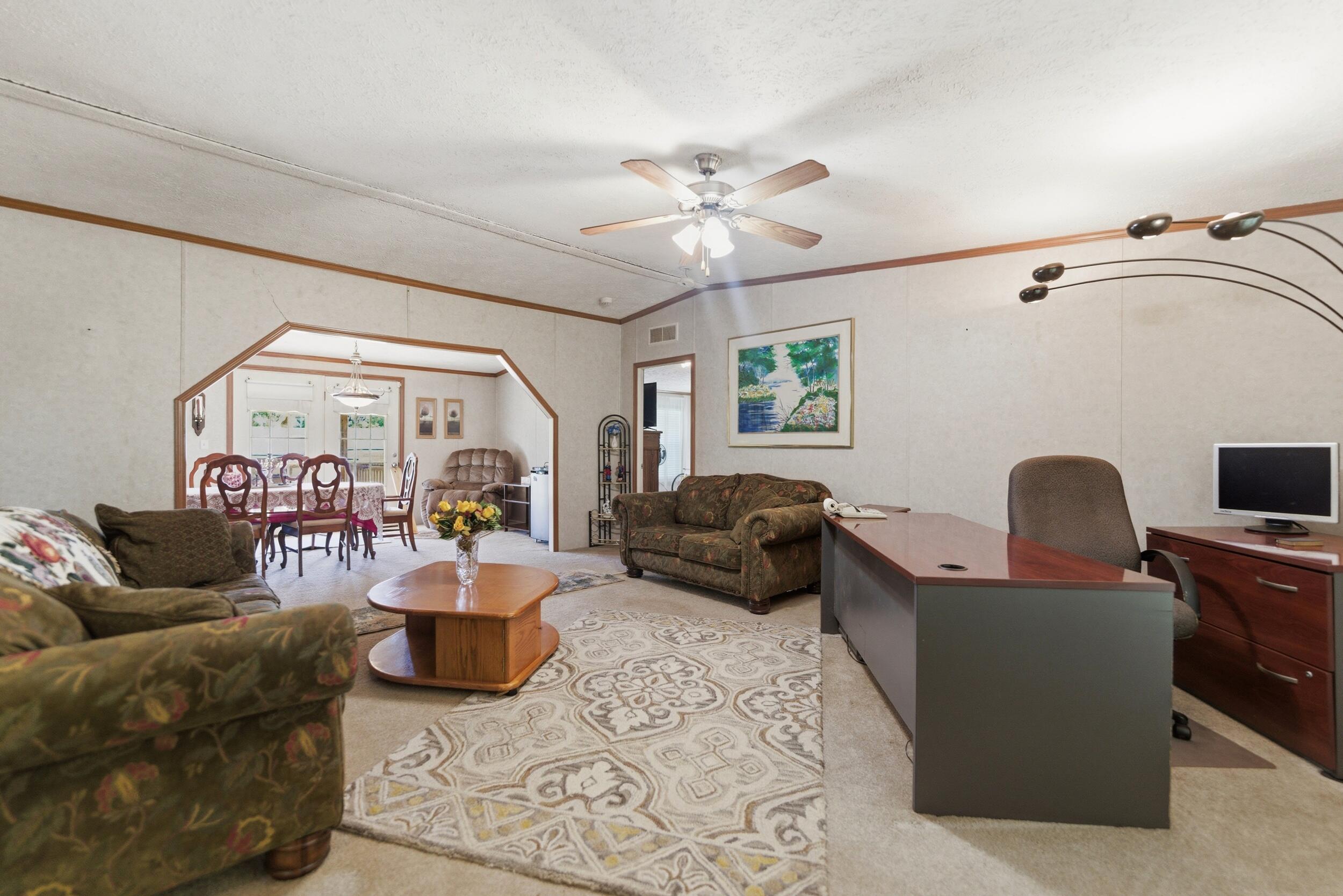 246 Briarwood Drive Property Photo 7