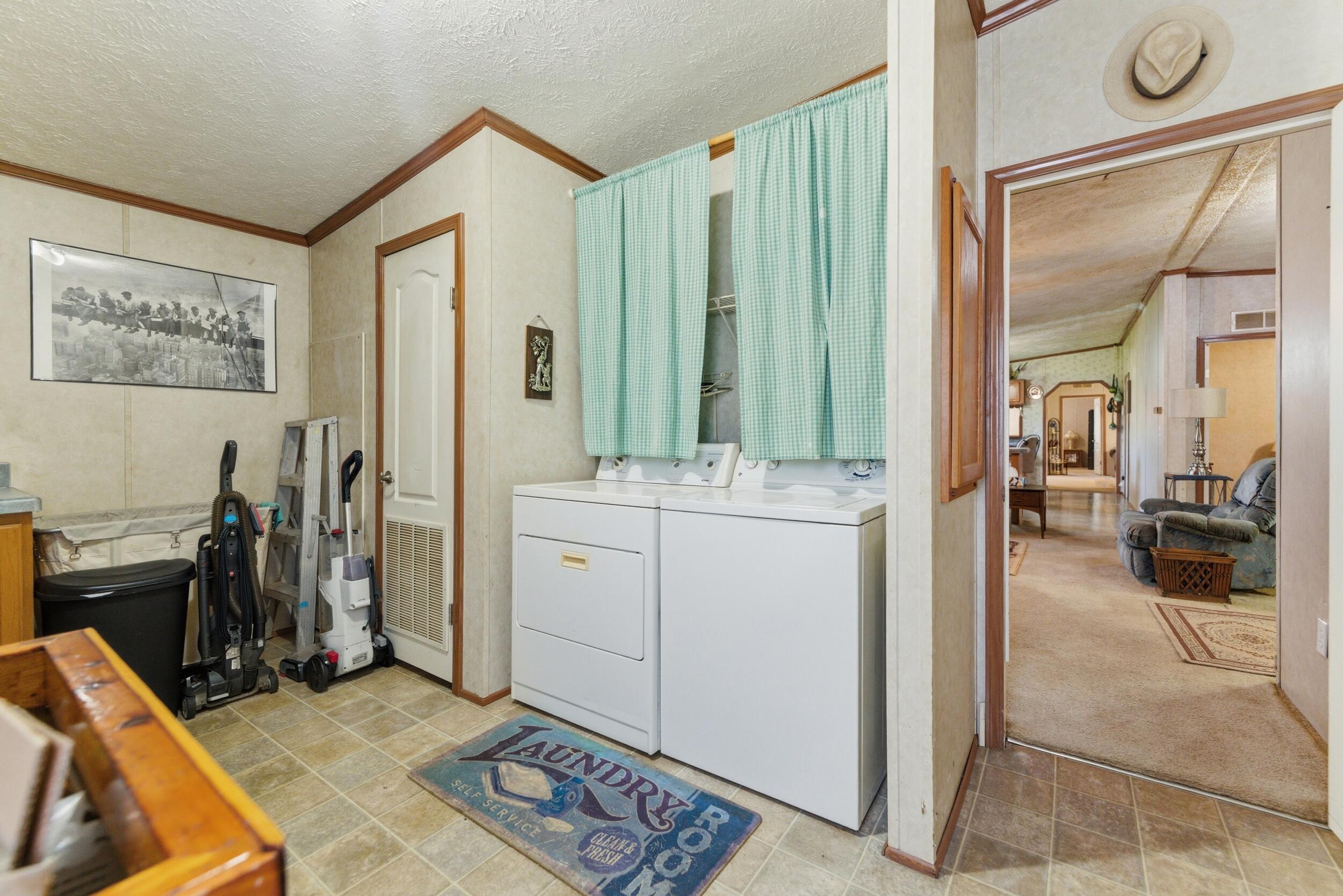246 Briarwood Drive Property Photo 29