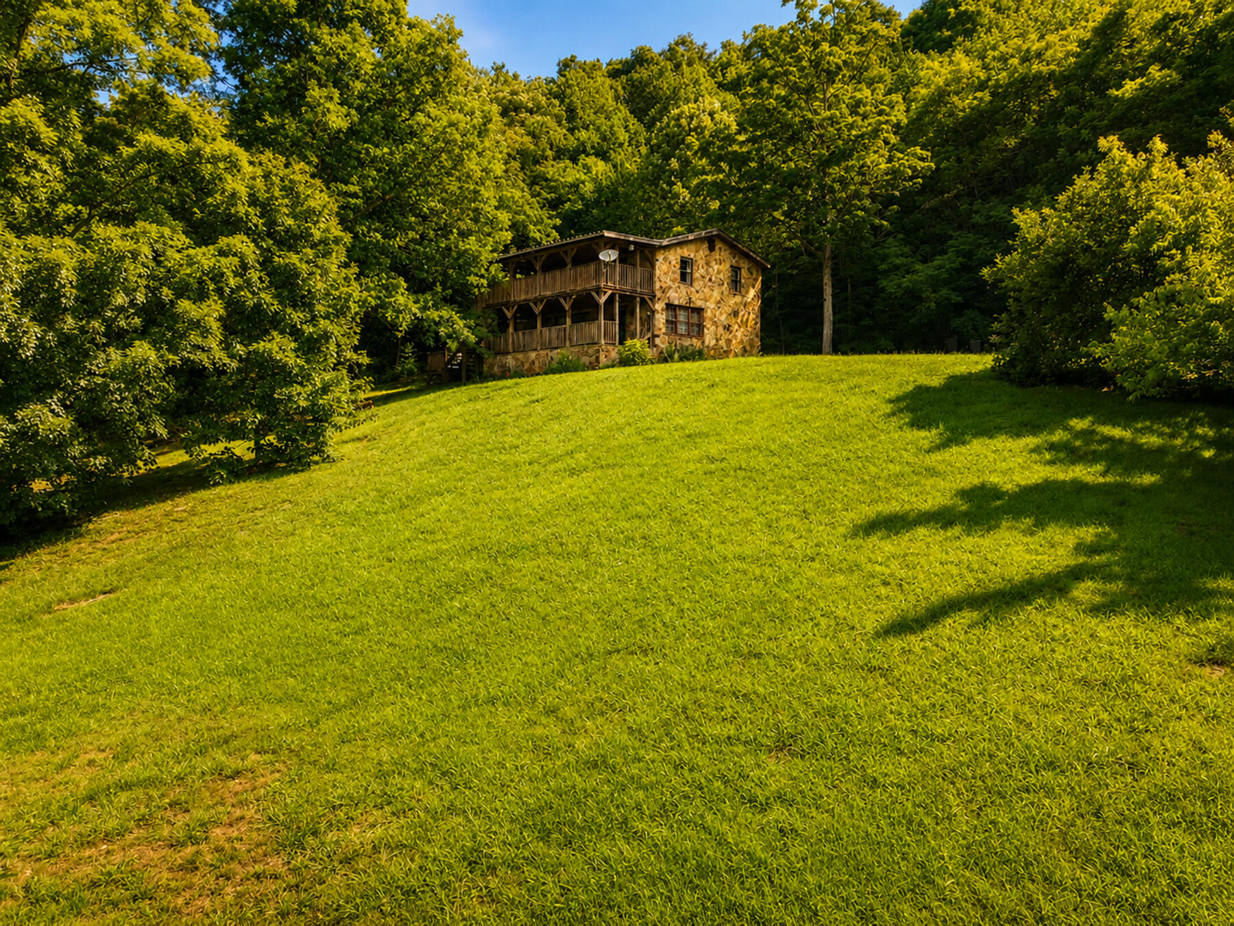 1493 Missouri Hollow Road Property Photo 3
