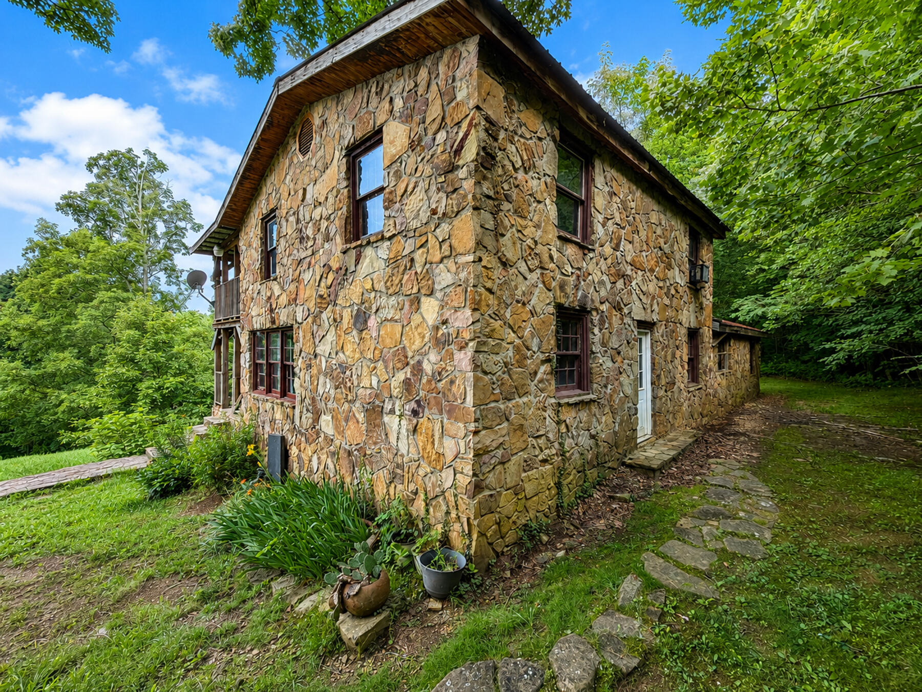 1493 Missouri Hollow Road Property Photo 6