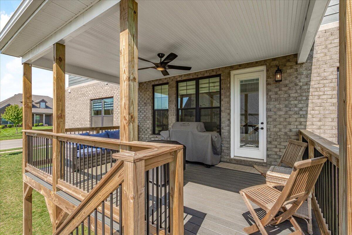 281 Squires Circle Property Photo 69