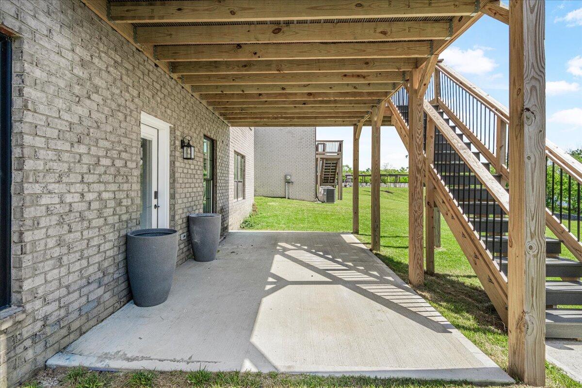281 Squires Circle Property Photo 70