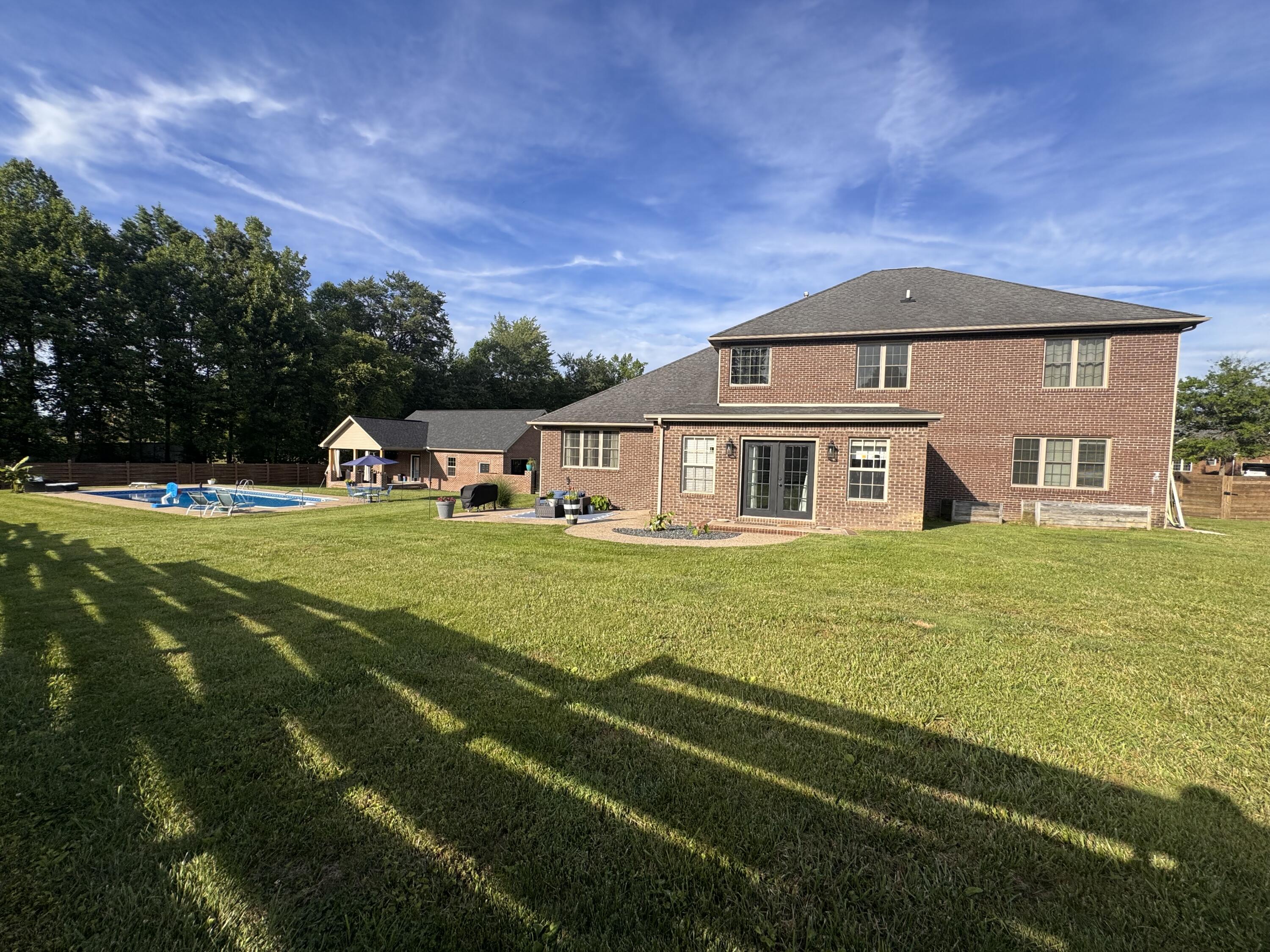 316 Ruby Court Property Photo 41