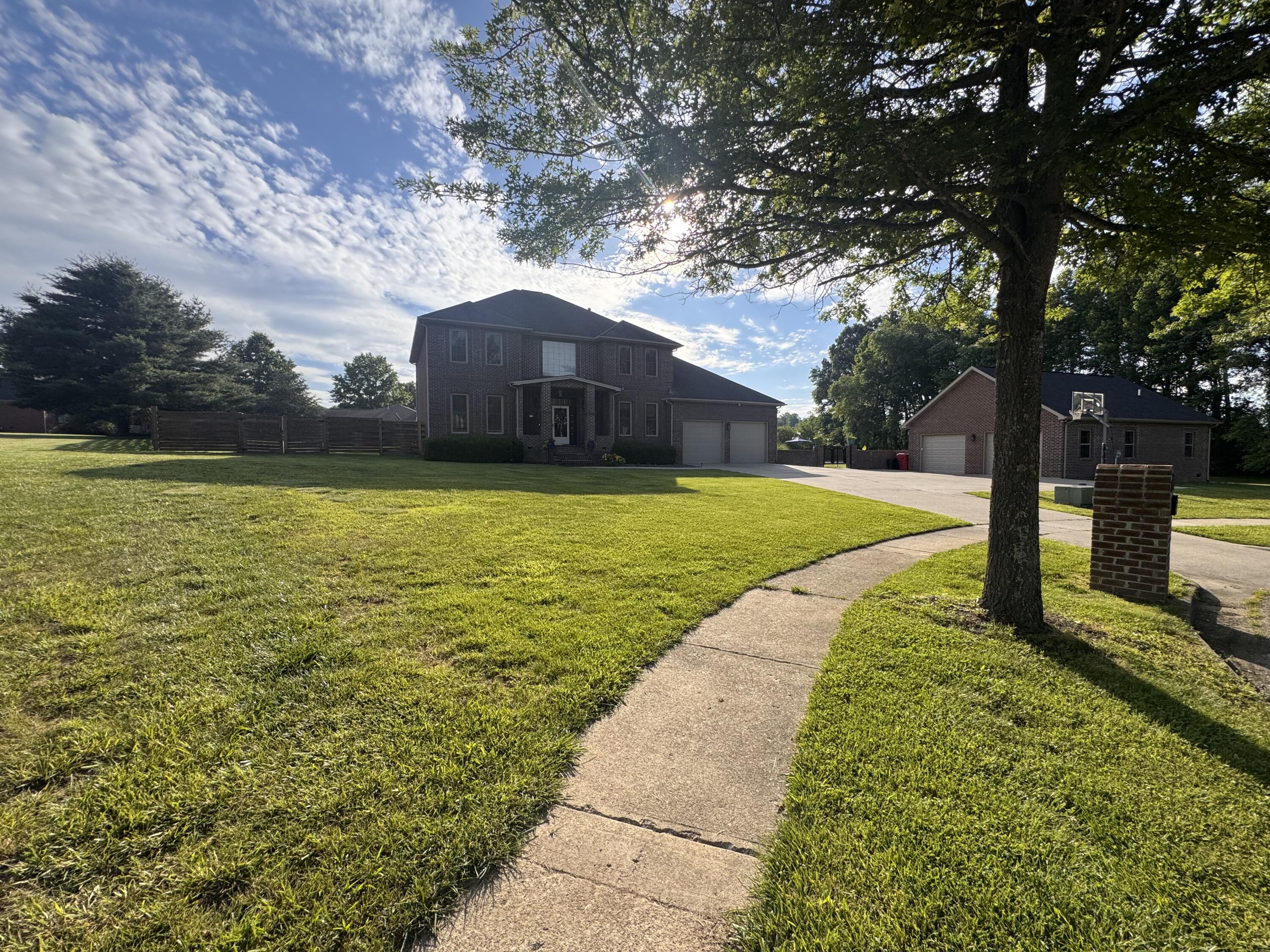 316 Ruby Court Property Photo 42