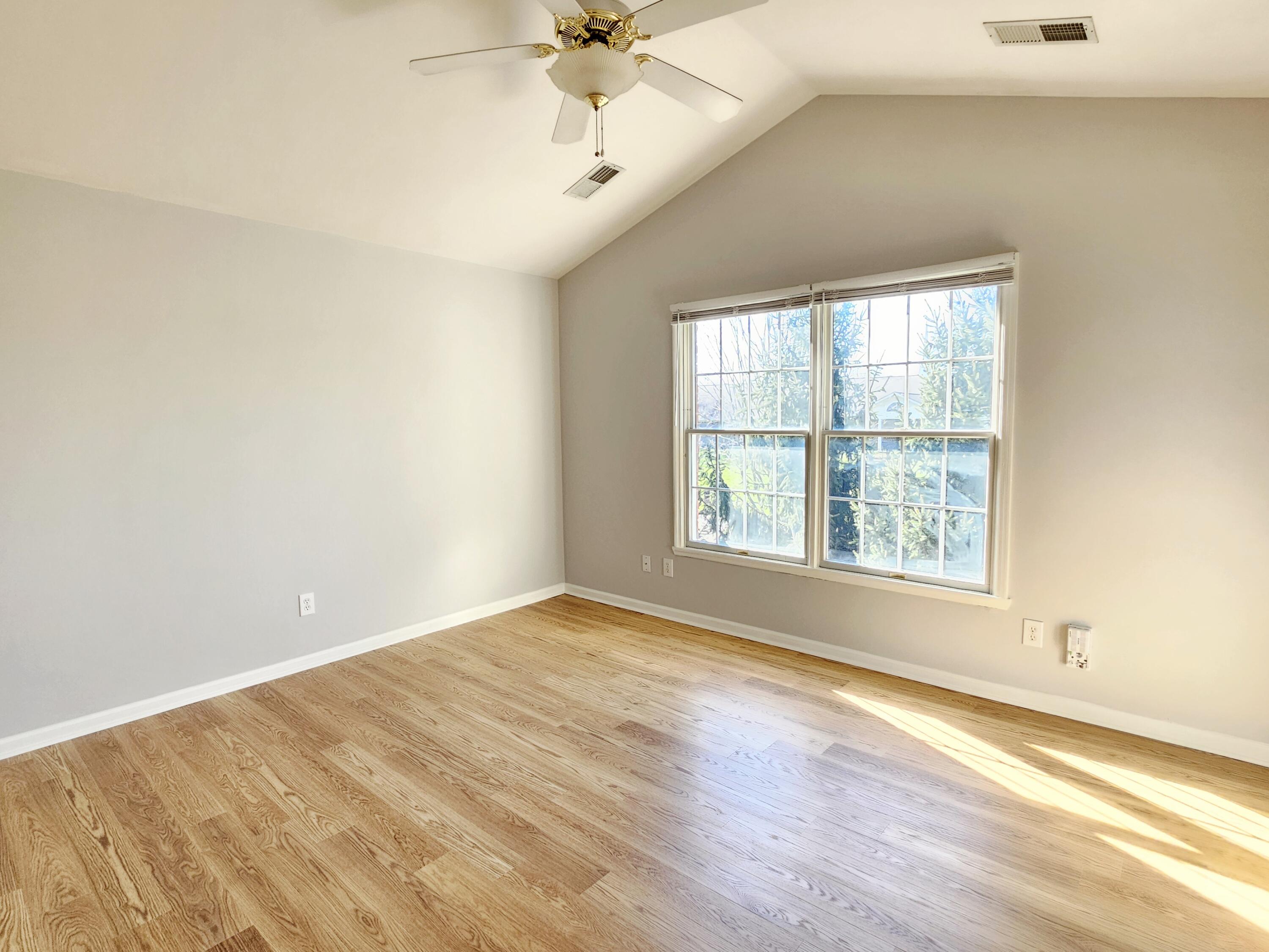 2216 Burns Court Property Photo 29