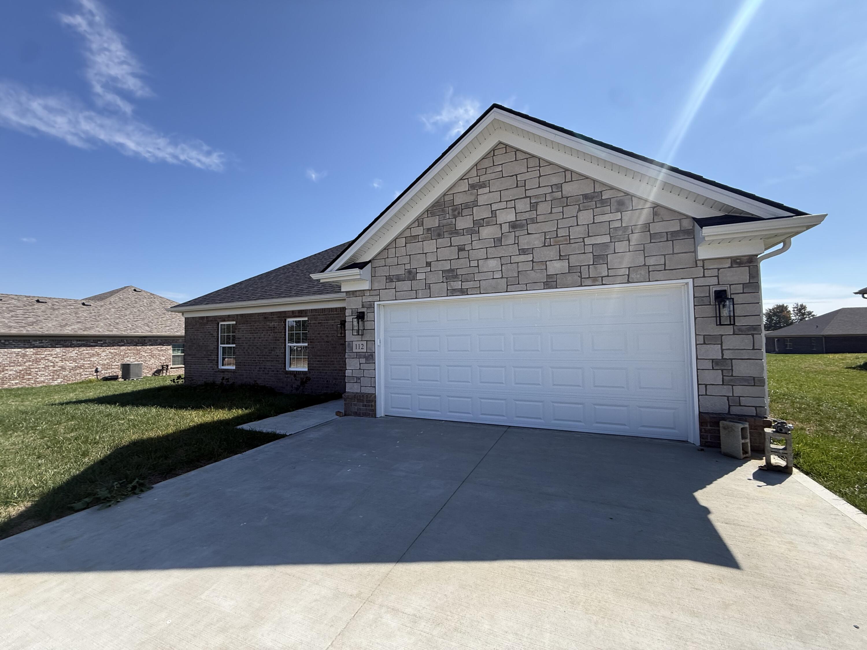 112 Canter Drive Property Photo 2