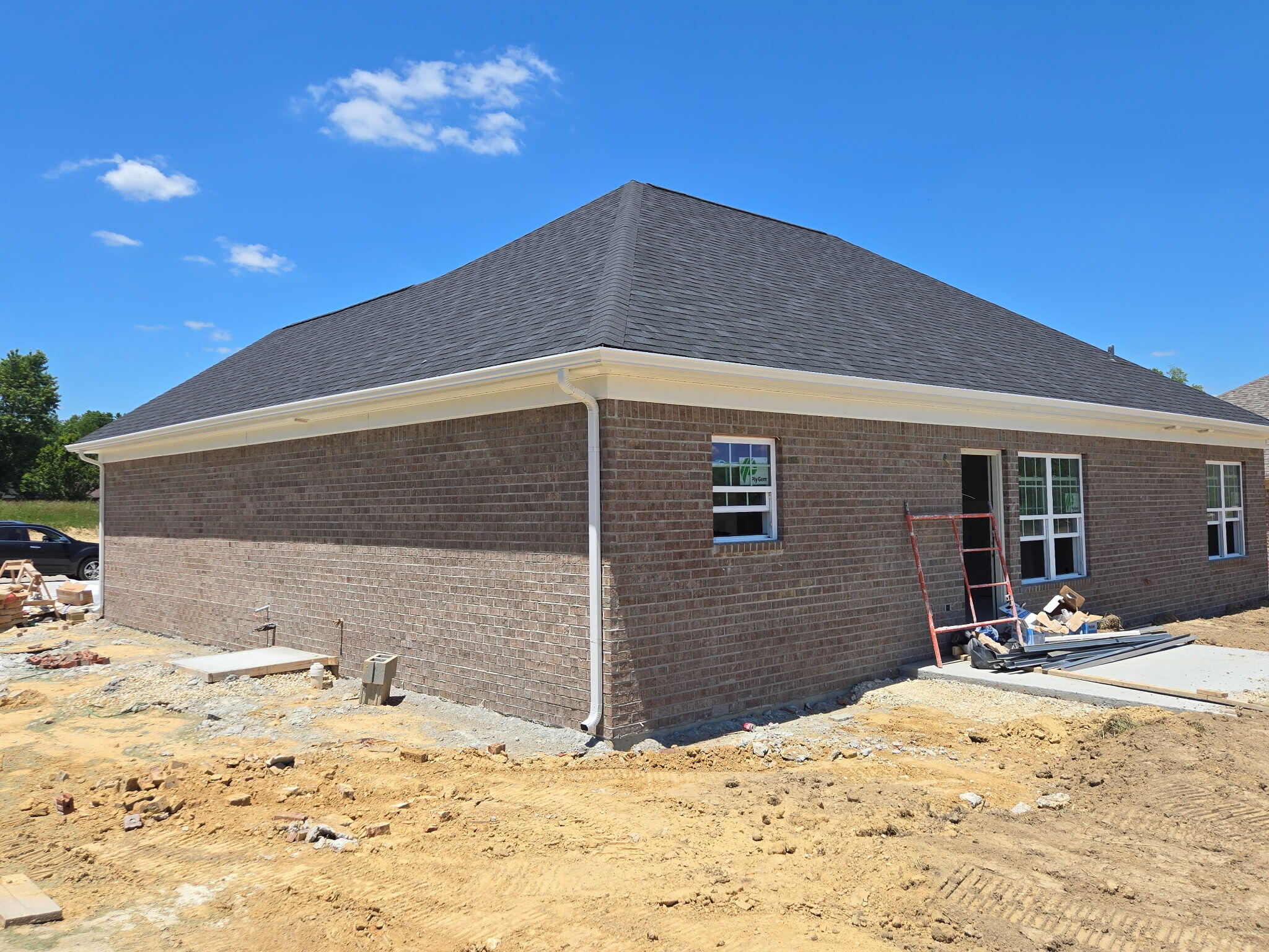 112 Canter Drive Property Photo 4