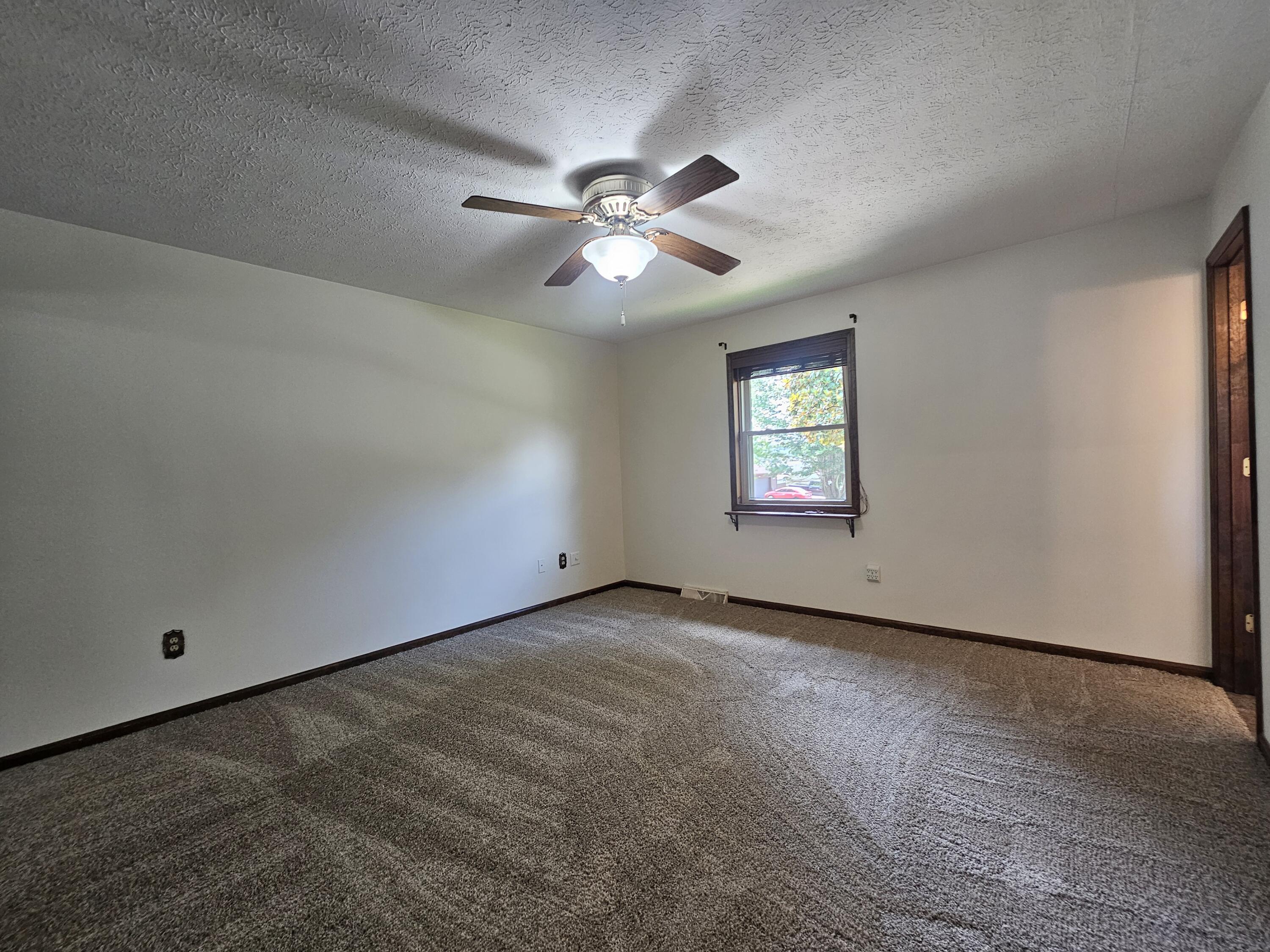 506 Koger Circle Property Photo 14