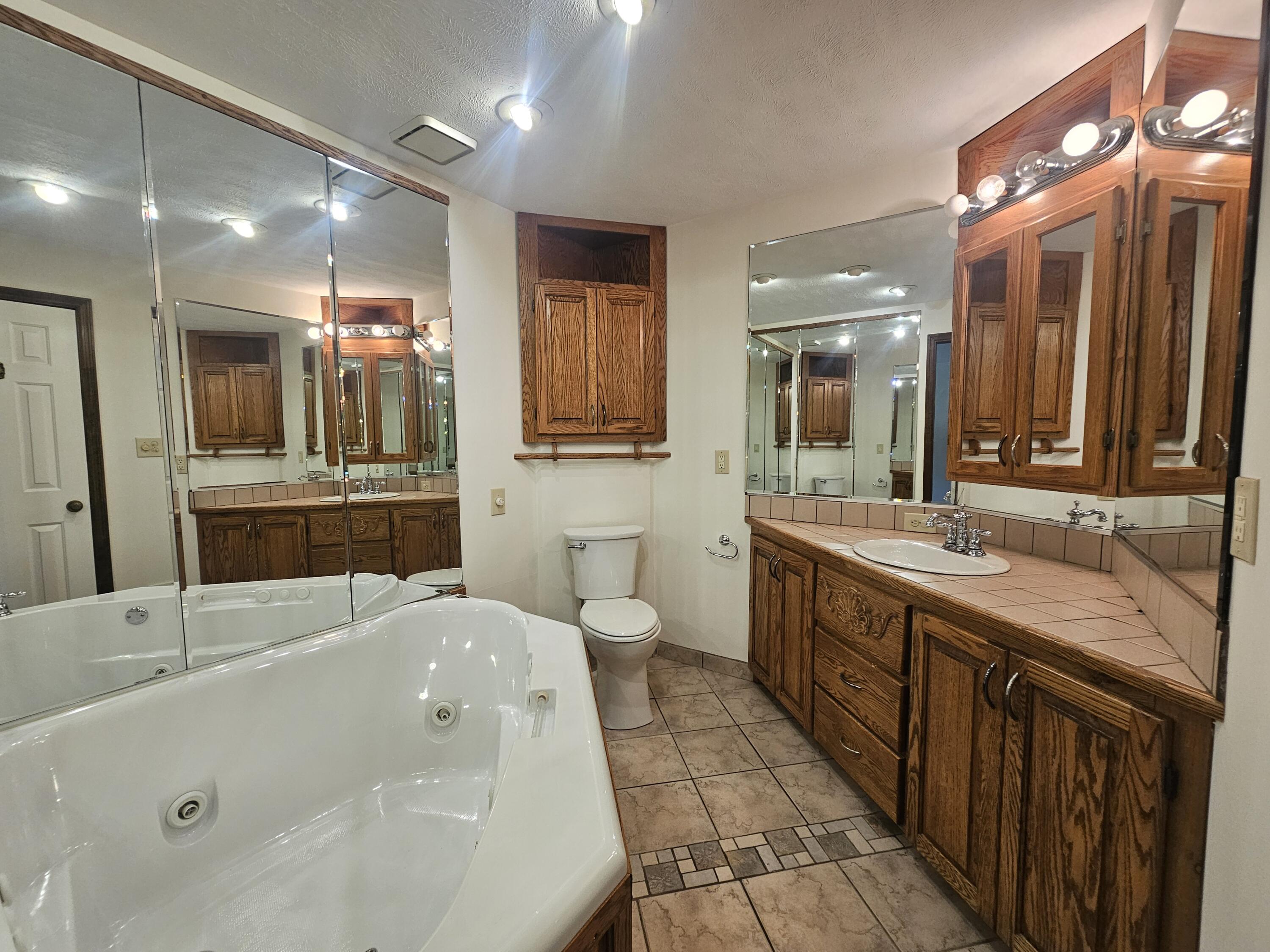 506 Koger Circle Property Photo 15