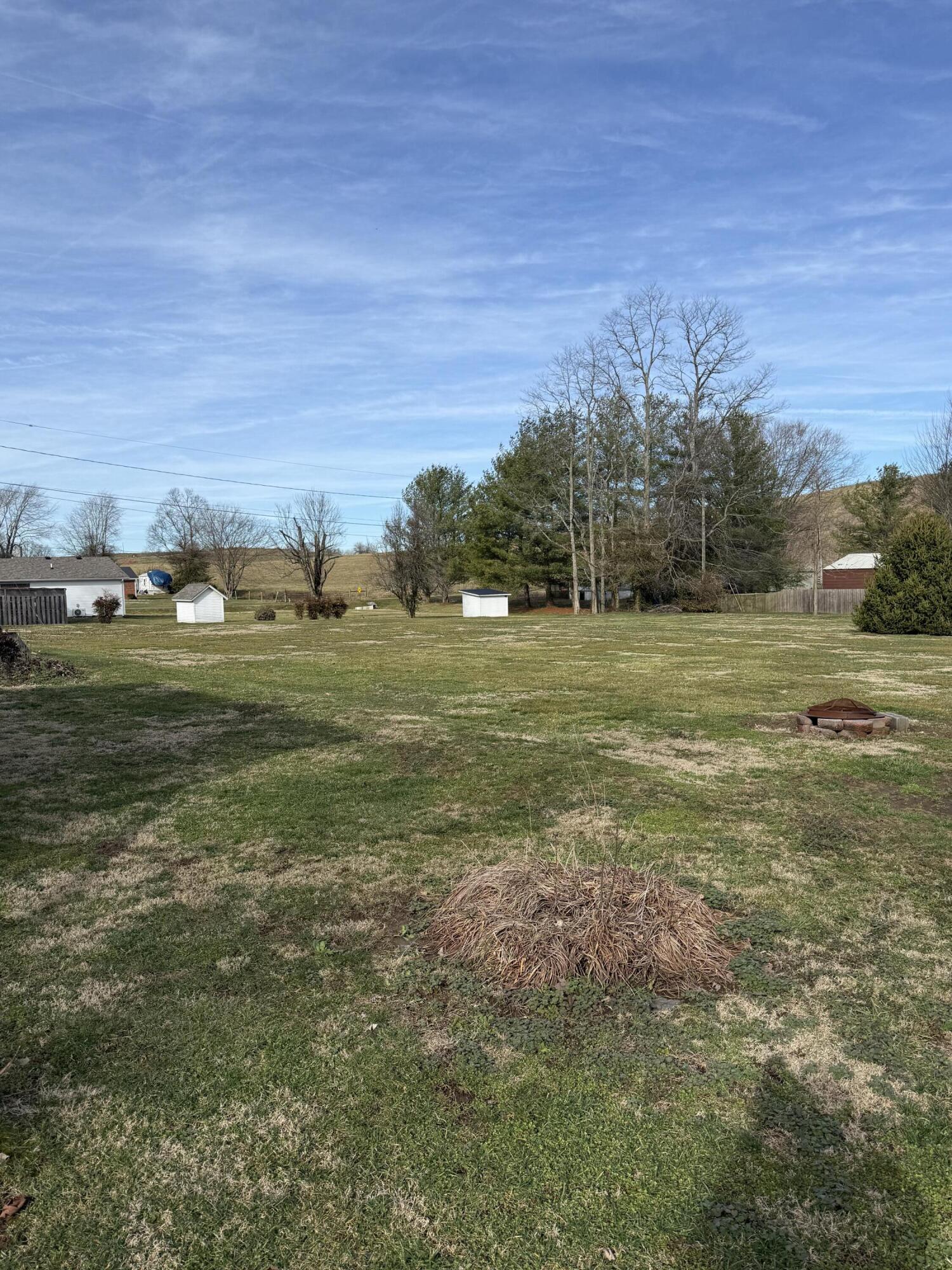 136 E Railroad Street Property Photo 29