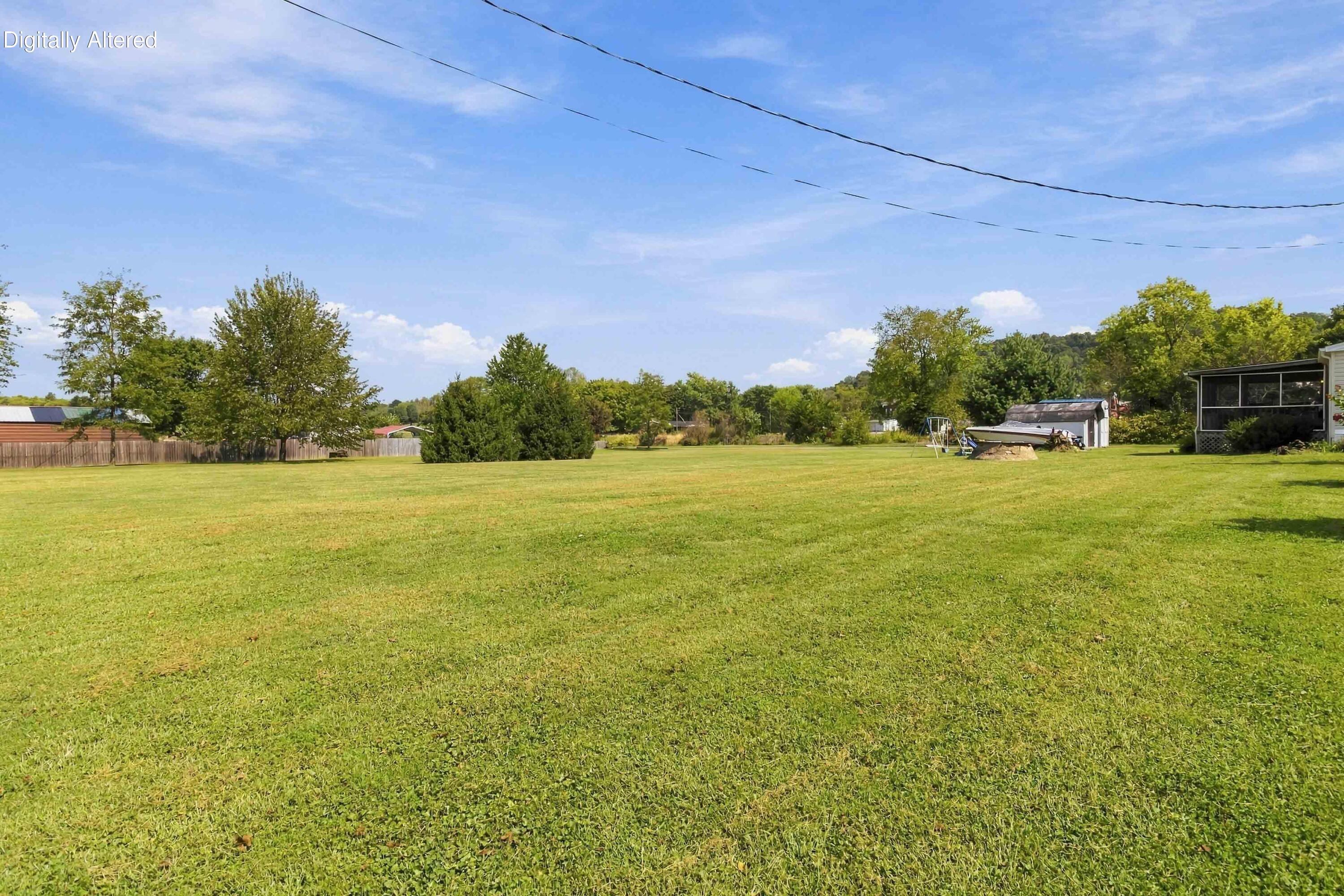 136 E Railroad Street Property Photo 34