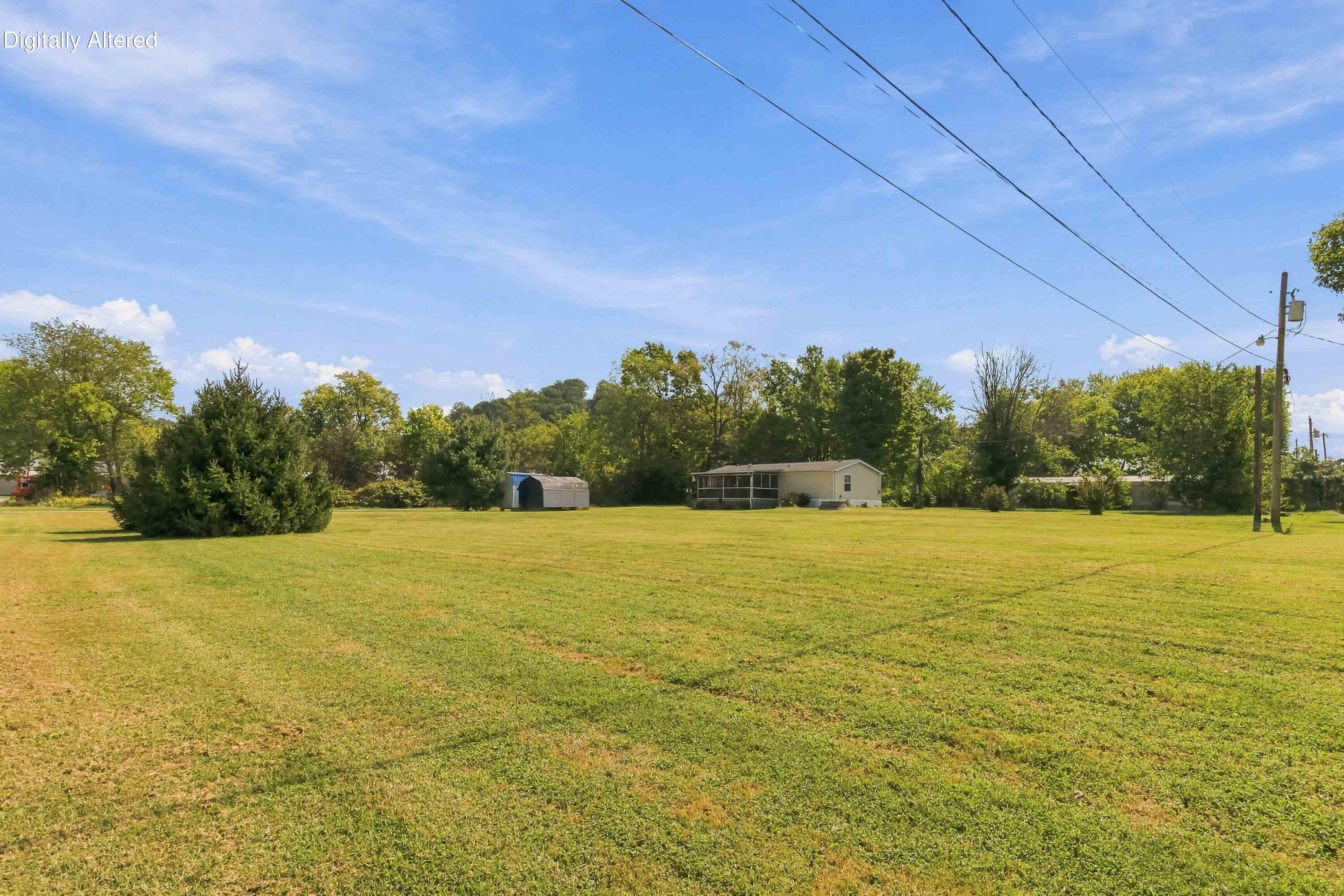136 E Railroad Street Property Photo 37