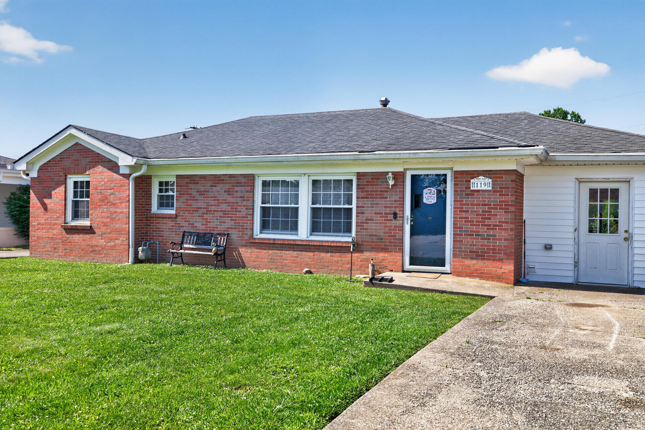 119 Sunset Heights Property Photo 1