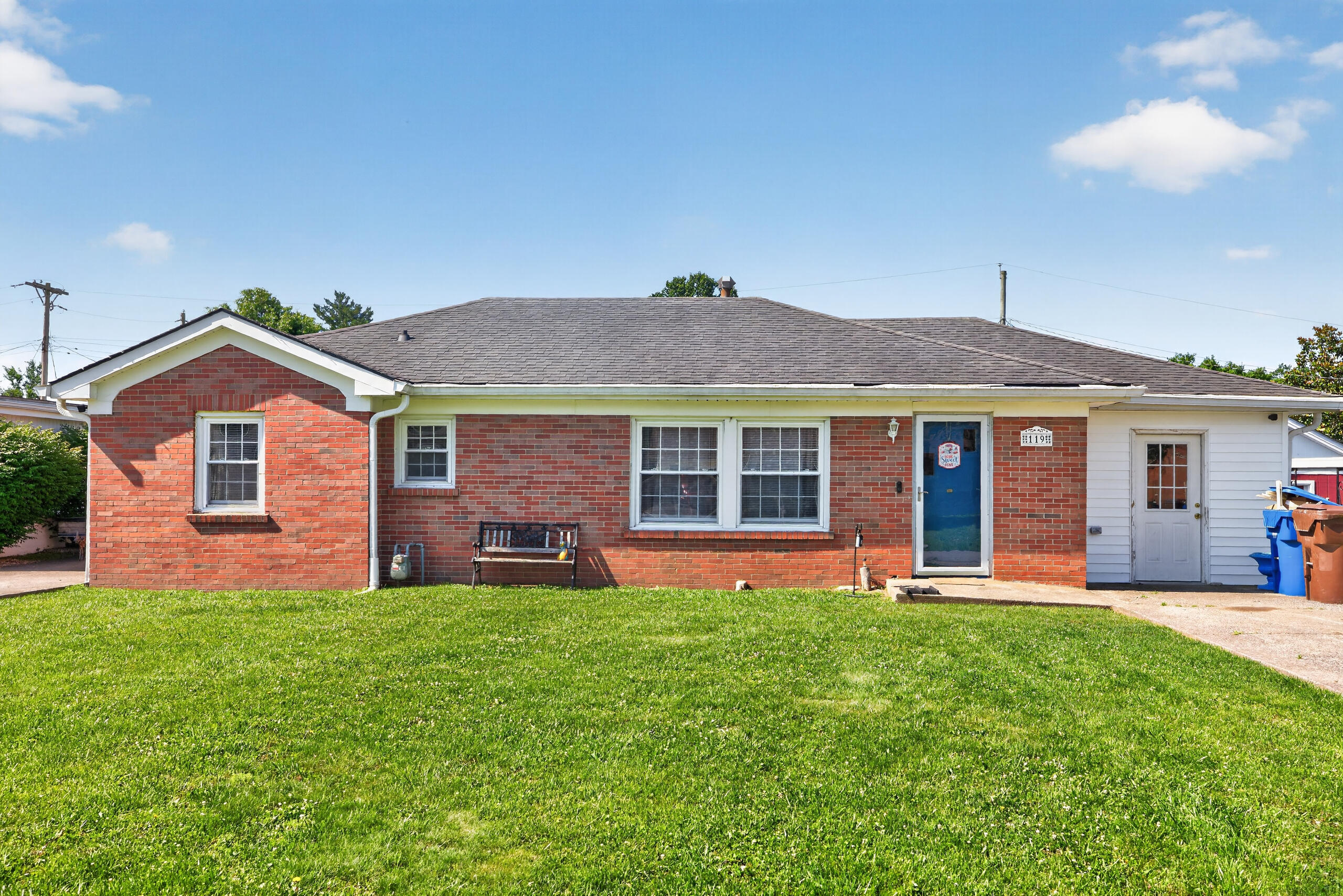 119 Sunset Heights Property Photo 2