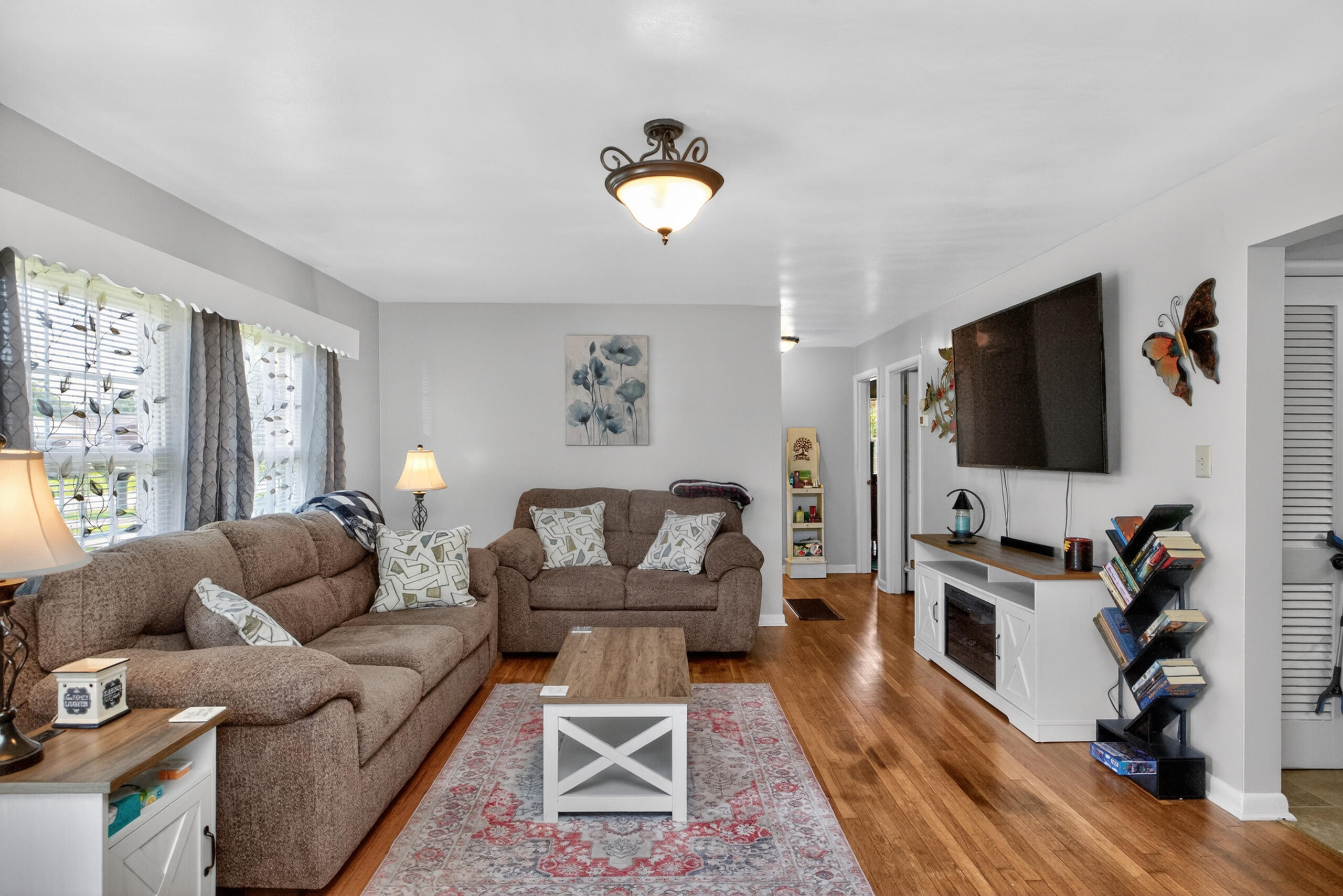 119 Sunset Heights Property Photo 7
