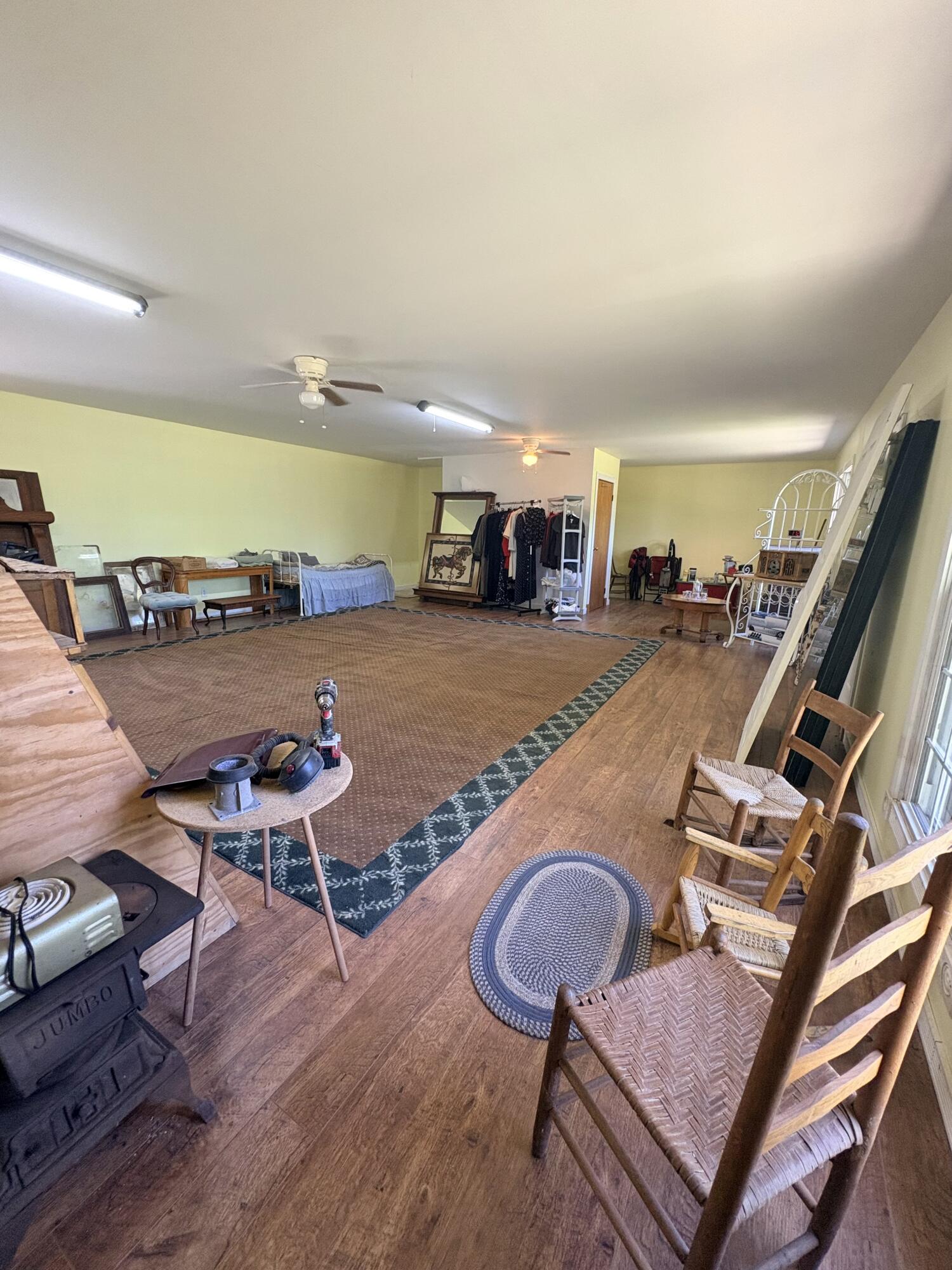 12430 Ky-10 Property Photo 185