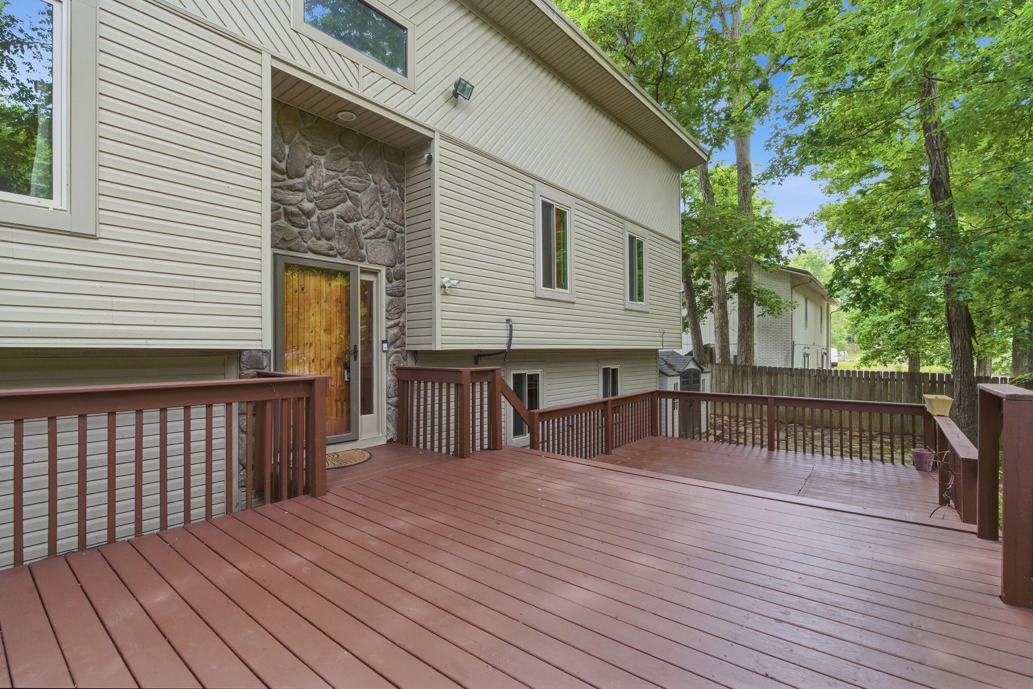 107 Woodlane Circle Property Photo 6