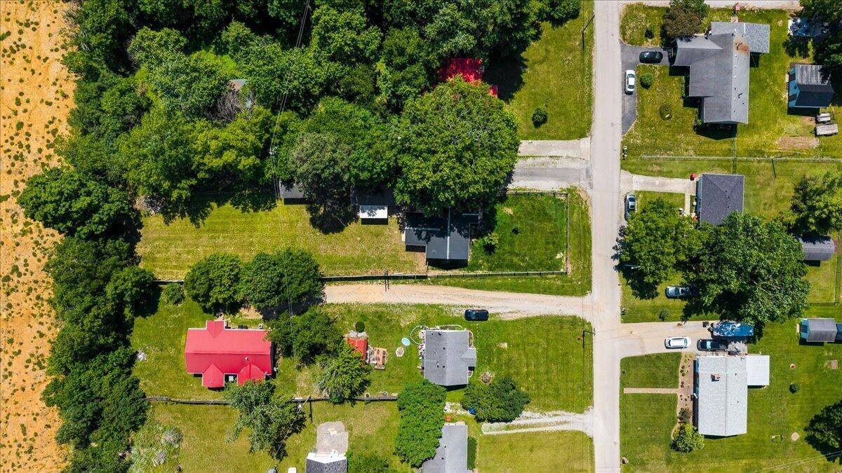 220 Locust Heights Property Photo 33