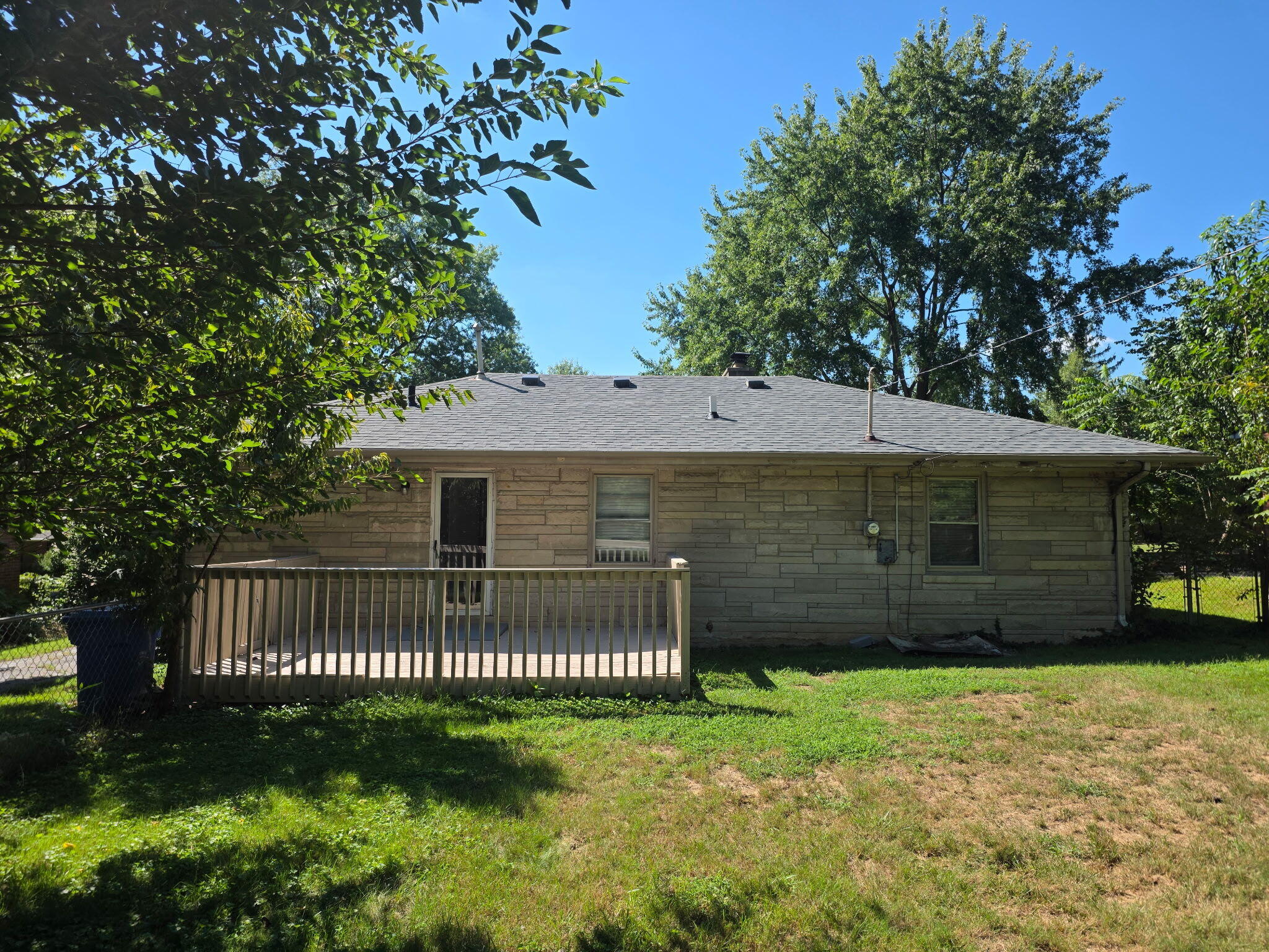 1728 Shenandoah Drive Property Photo 7