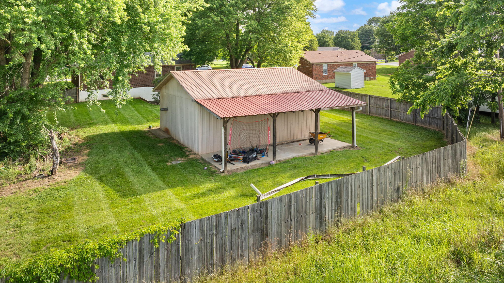 517 Greer Lane Property Photo 33