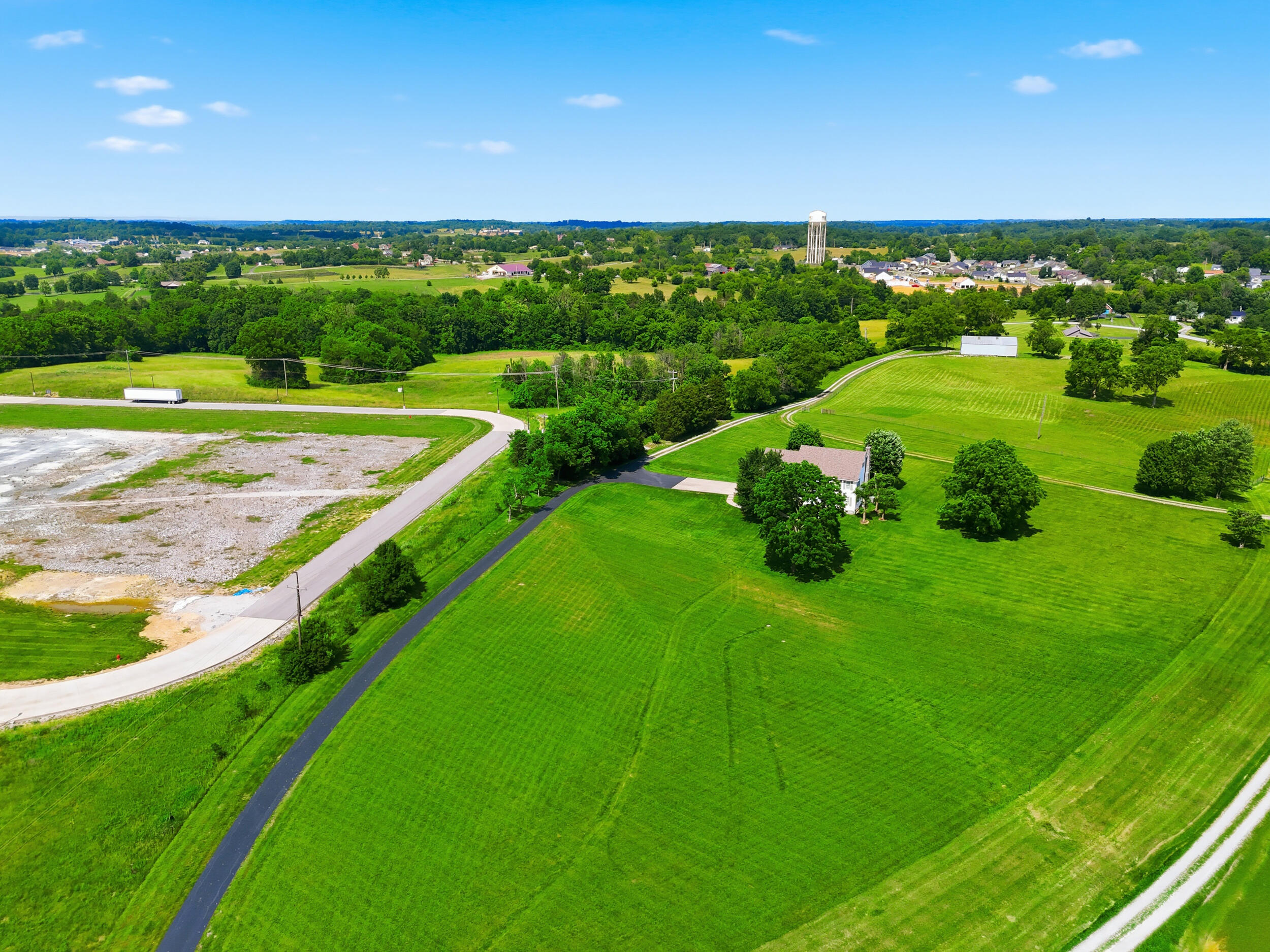 1216 Bypass Property Photo 3