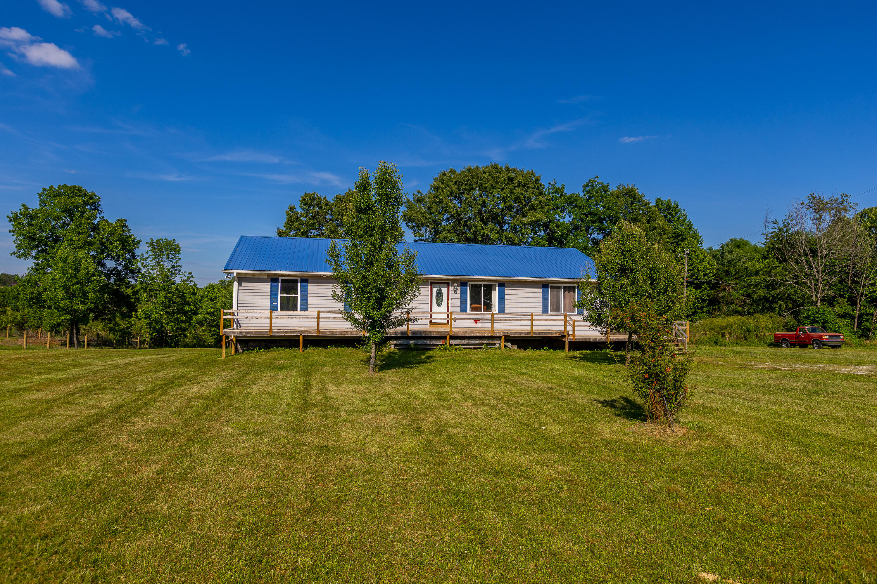 36 Manuel Road Property Photo 2