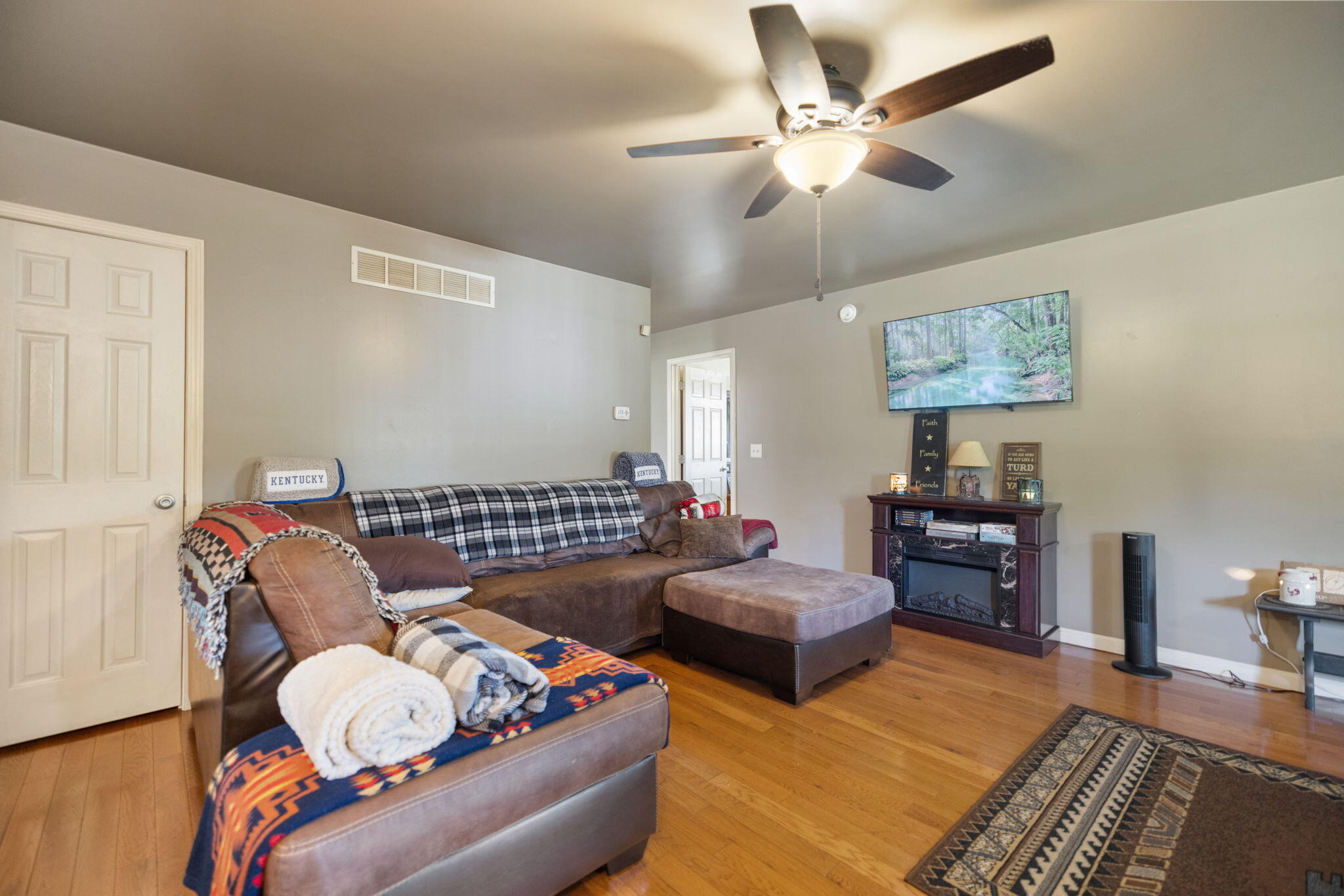 15 Rose Lane Property Photo 15