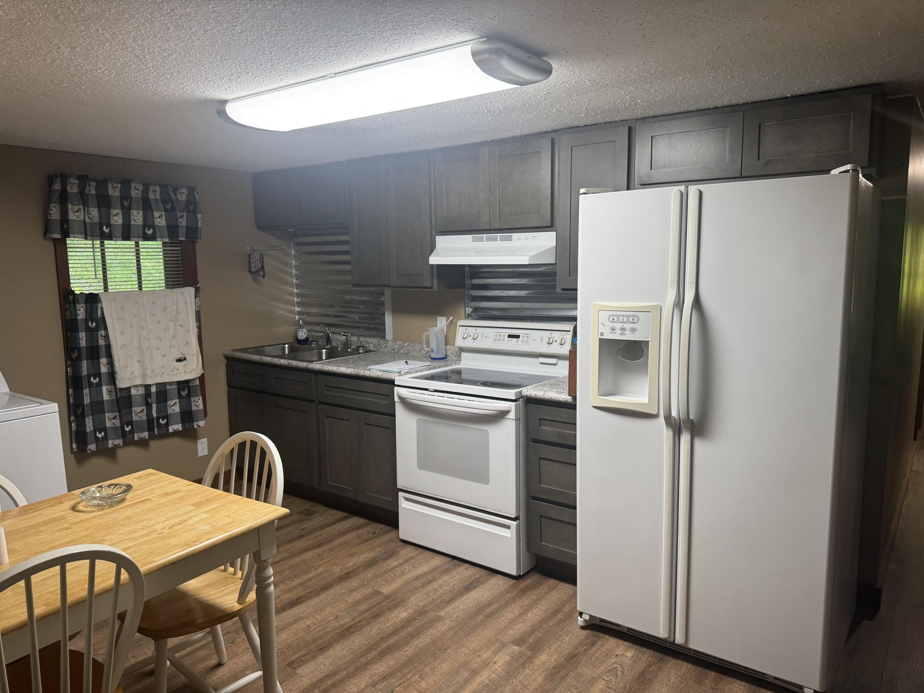 1448 Briar Creek Road Property Photo 8