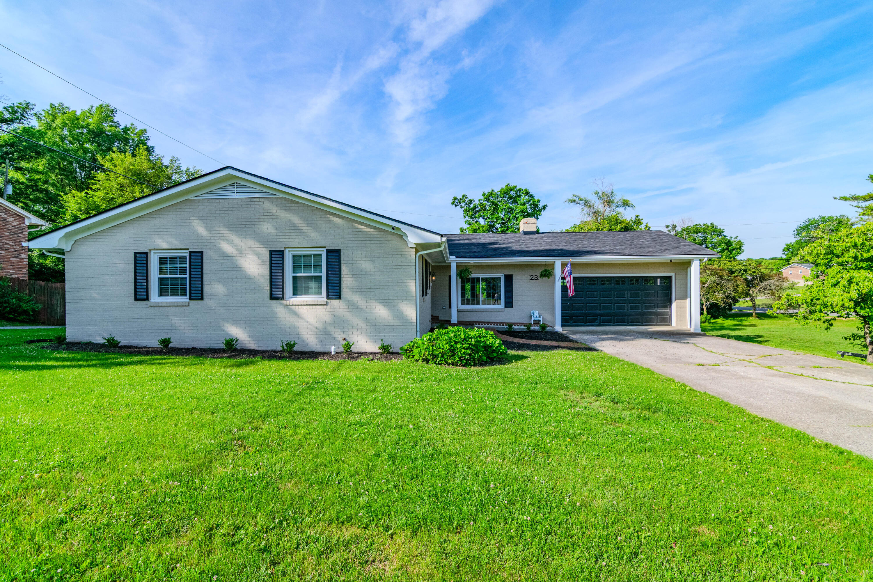 23 Windridge Drive Property Photo 1