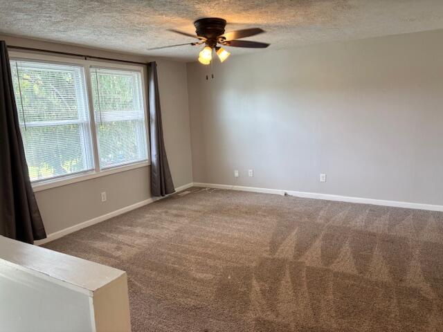 4417 Sussex Court Property Photo 5