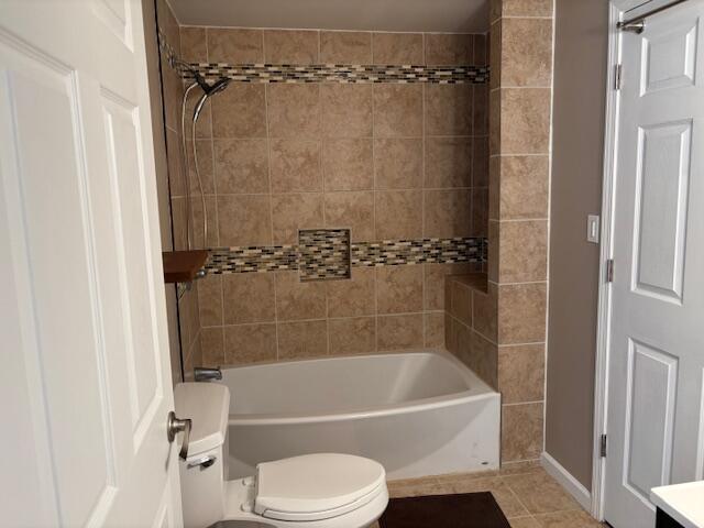 4417 Sussex Court Property Photo 11