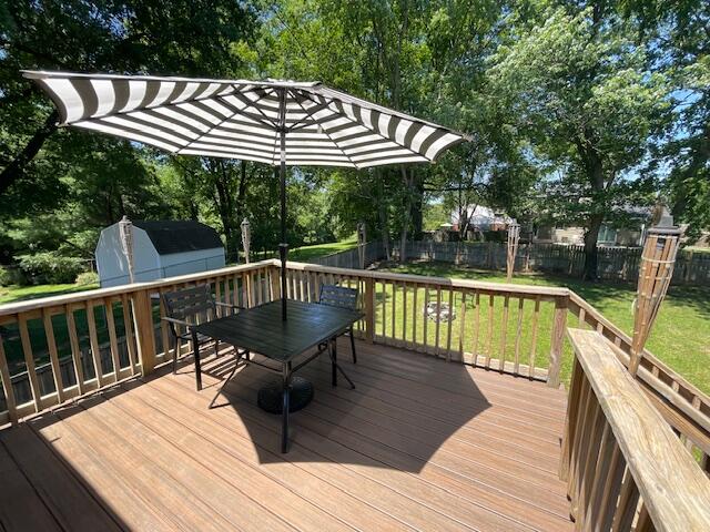 4417 Sussex Court Property Photo 18