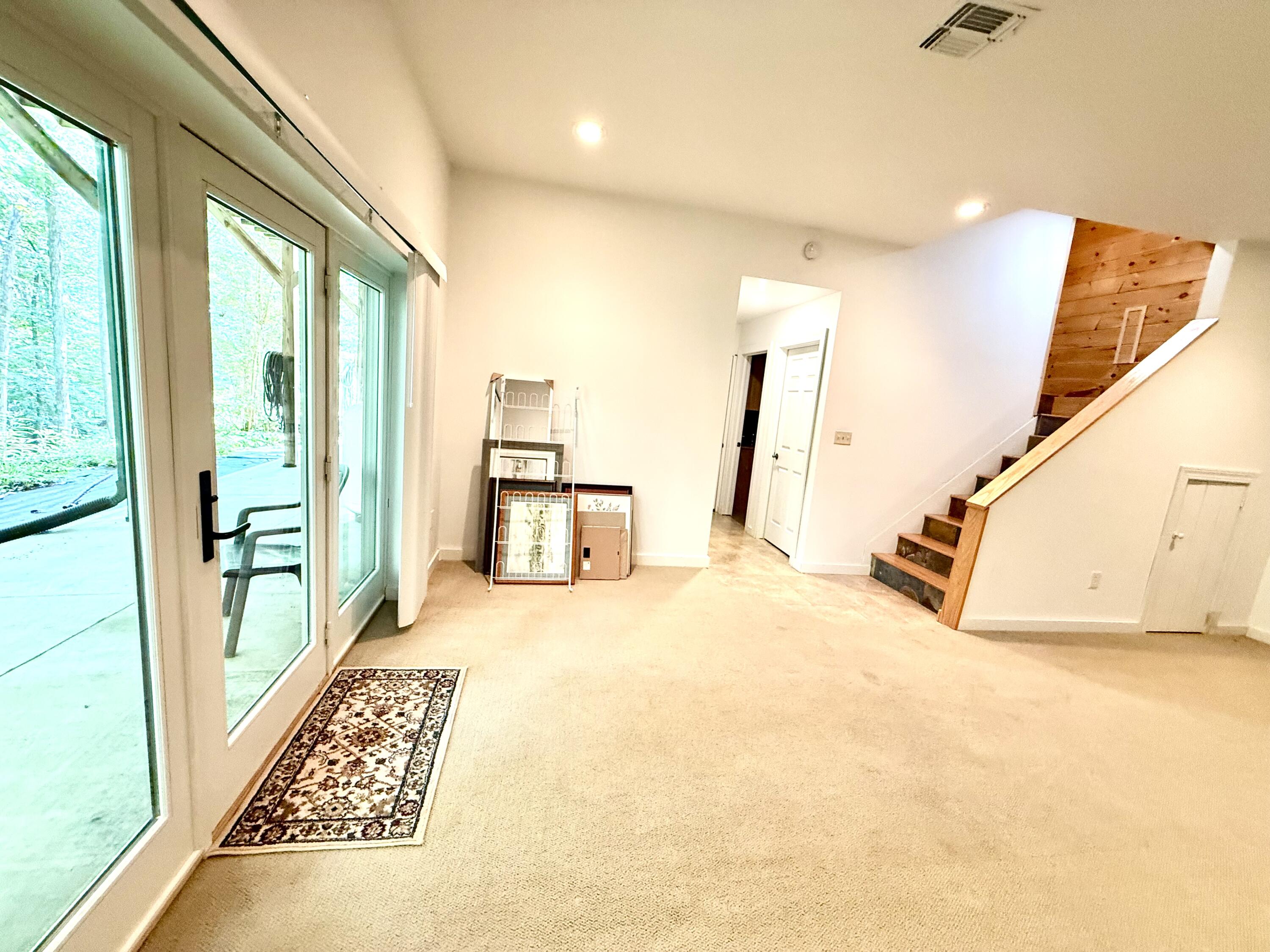 60 First Street Property Photo 43