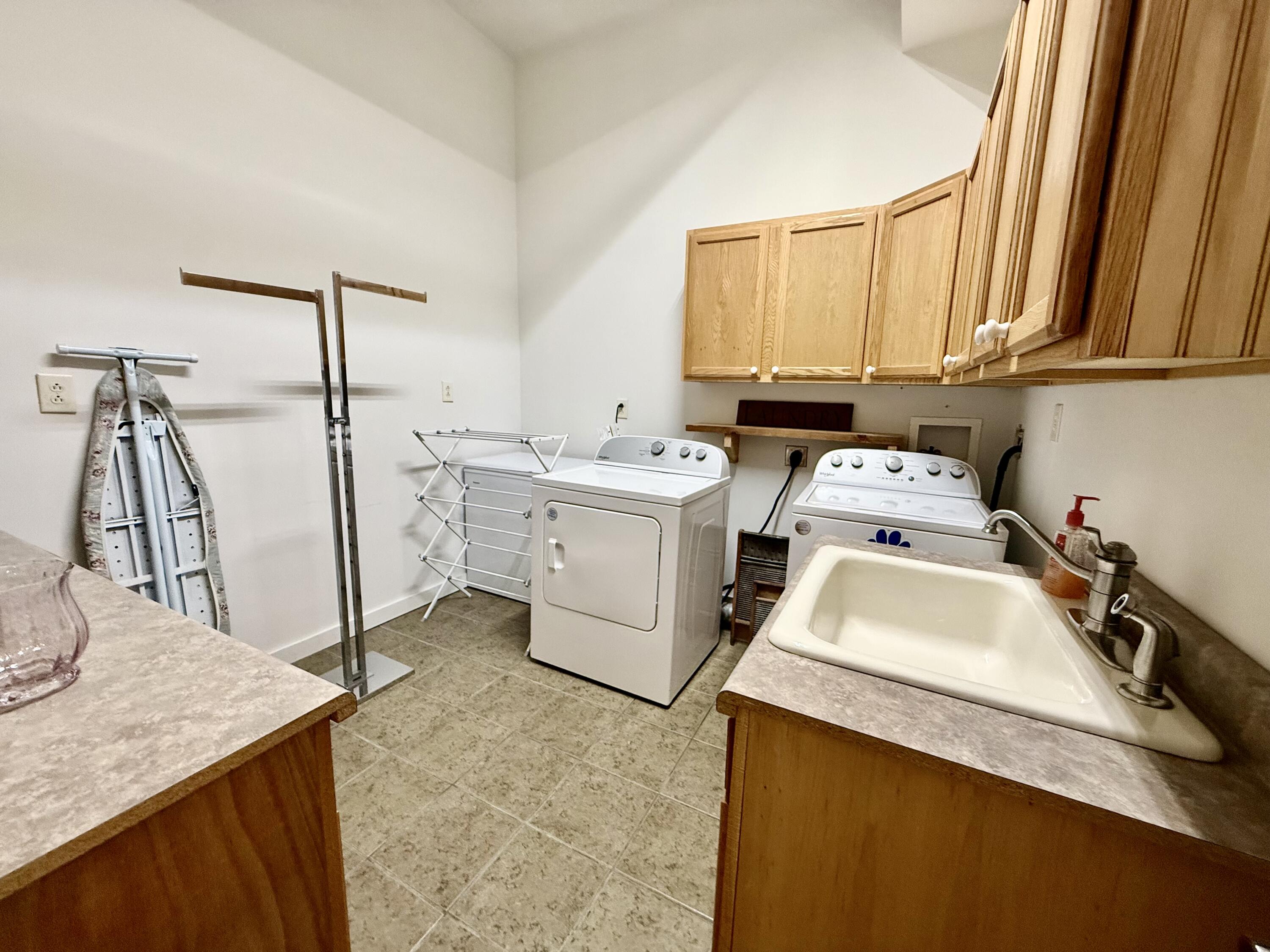 60 First Street Property Photo 47
