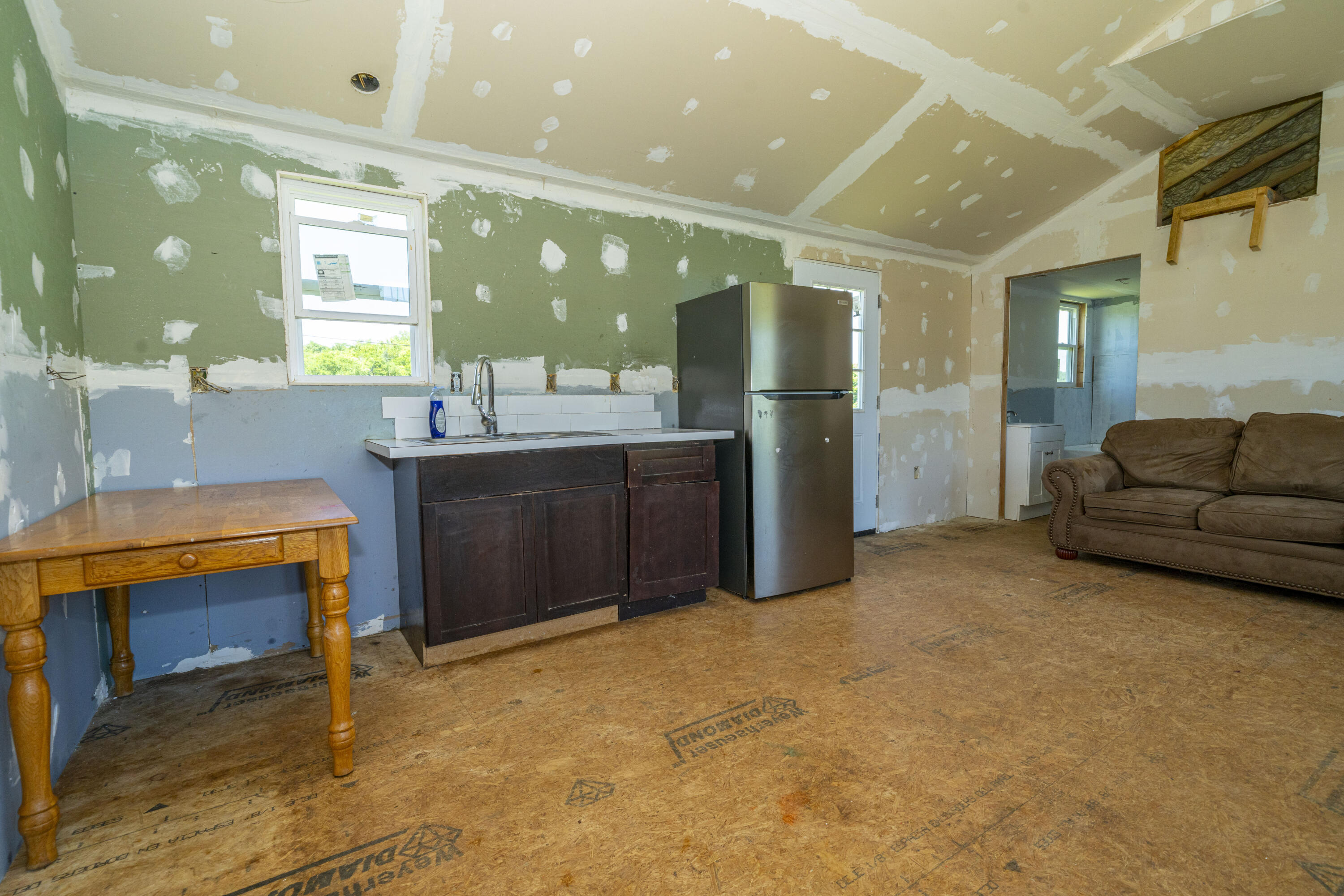 1590 Rutland Road Property Photo 9