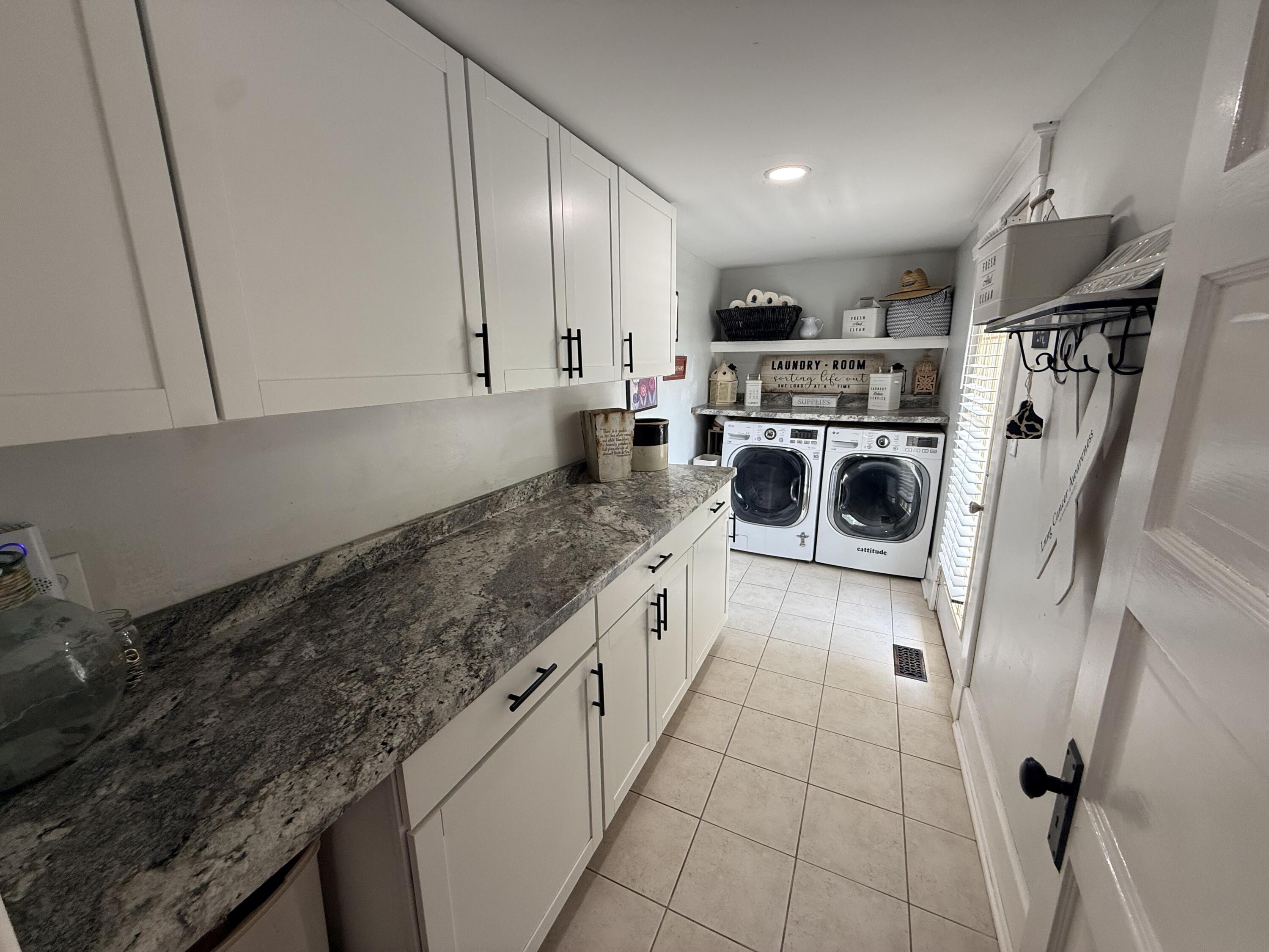245 Sunset Avenue Property Photo 17