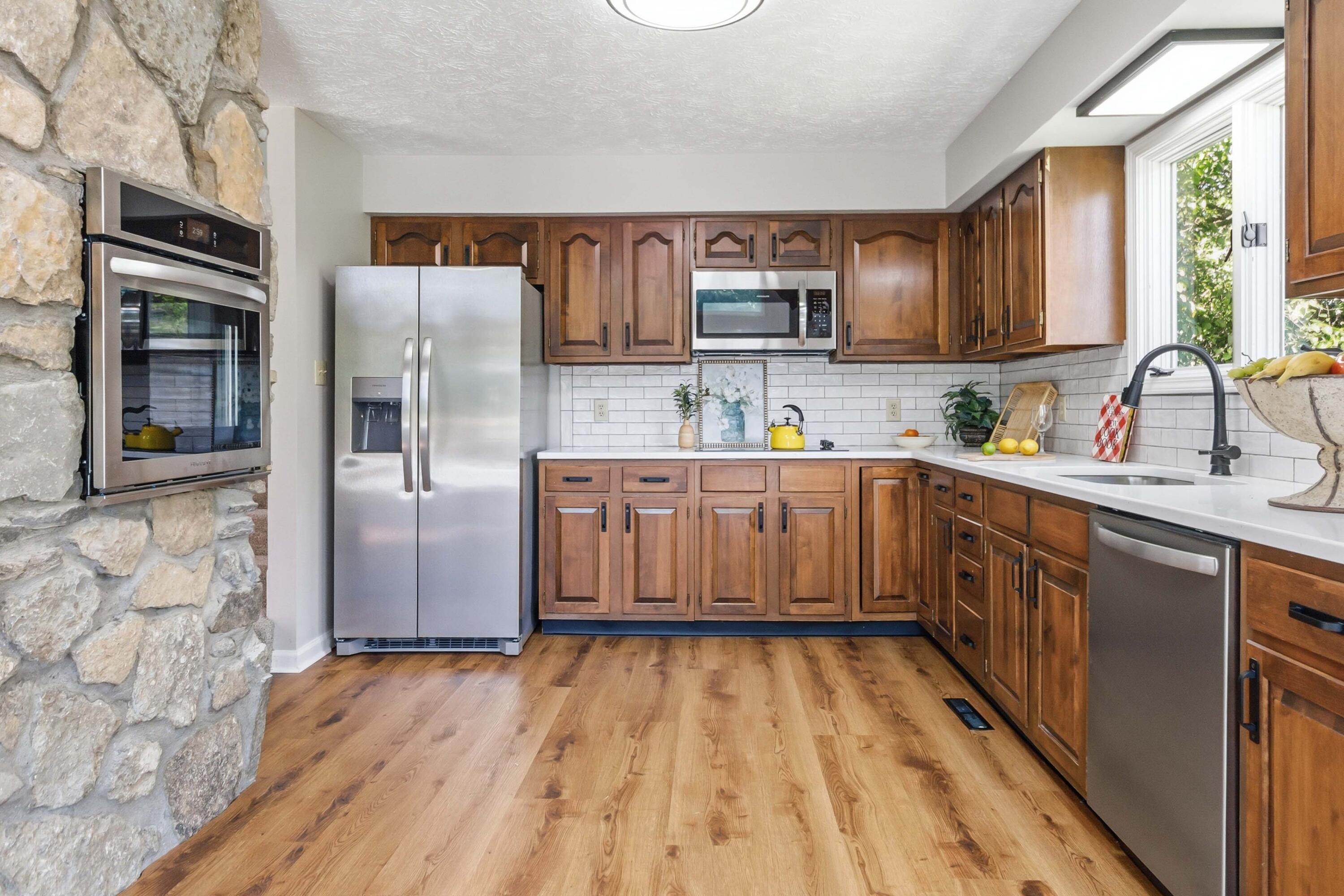 159 Lakeshore Drive Property Photo 17