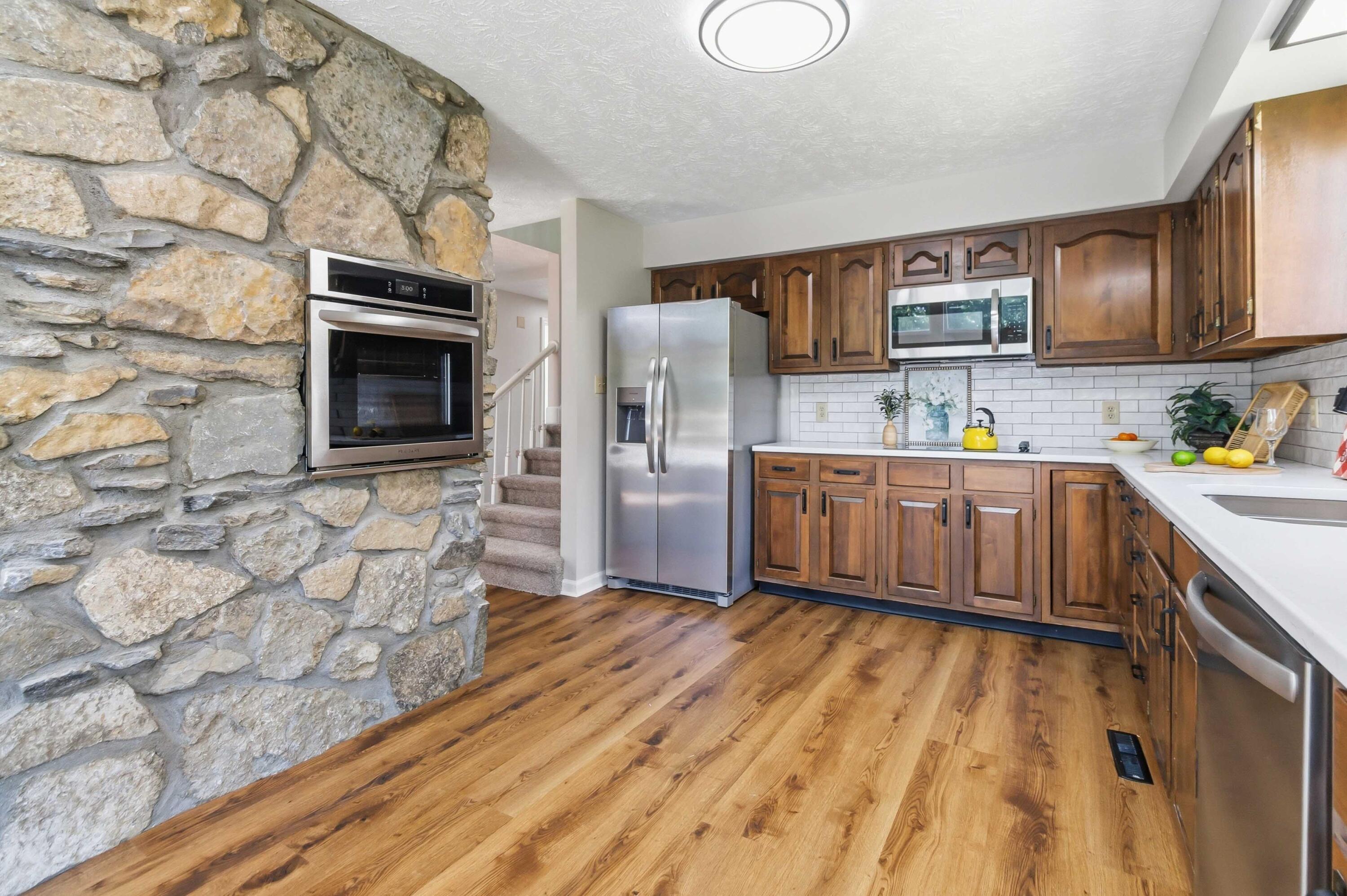 159 Lakeshore Drive Property Photo 19
