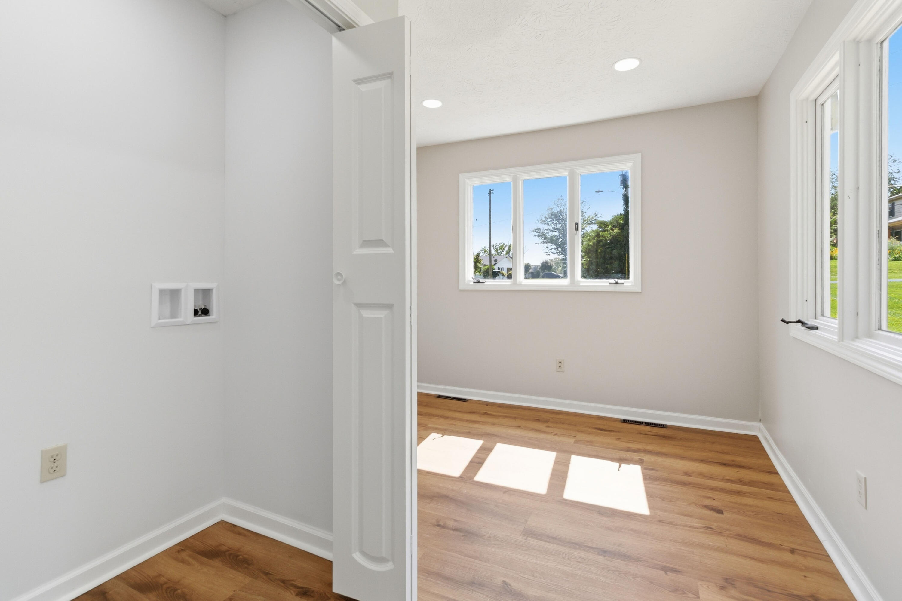 159 Lakeshore Drive Property Photo 29